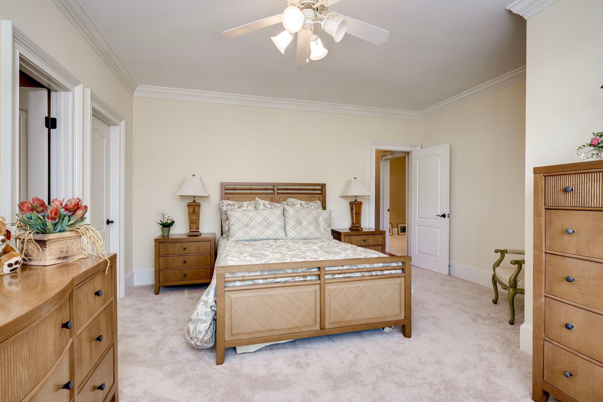608 Emerald Crossing Property Photo 33