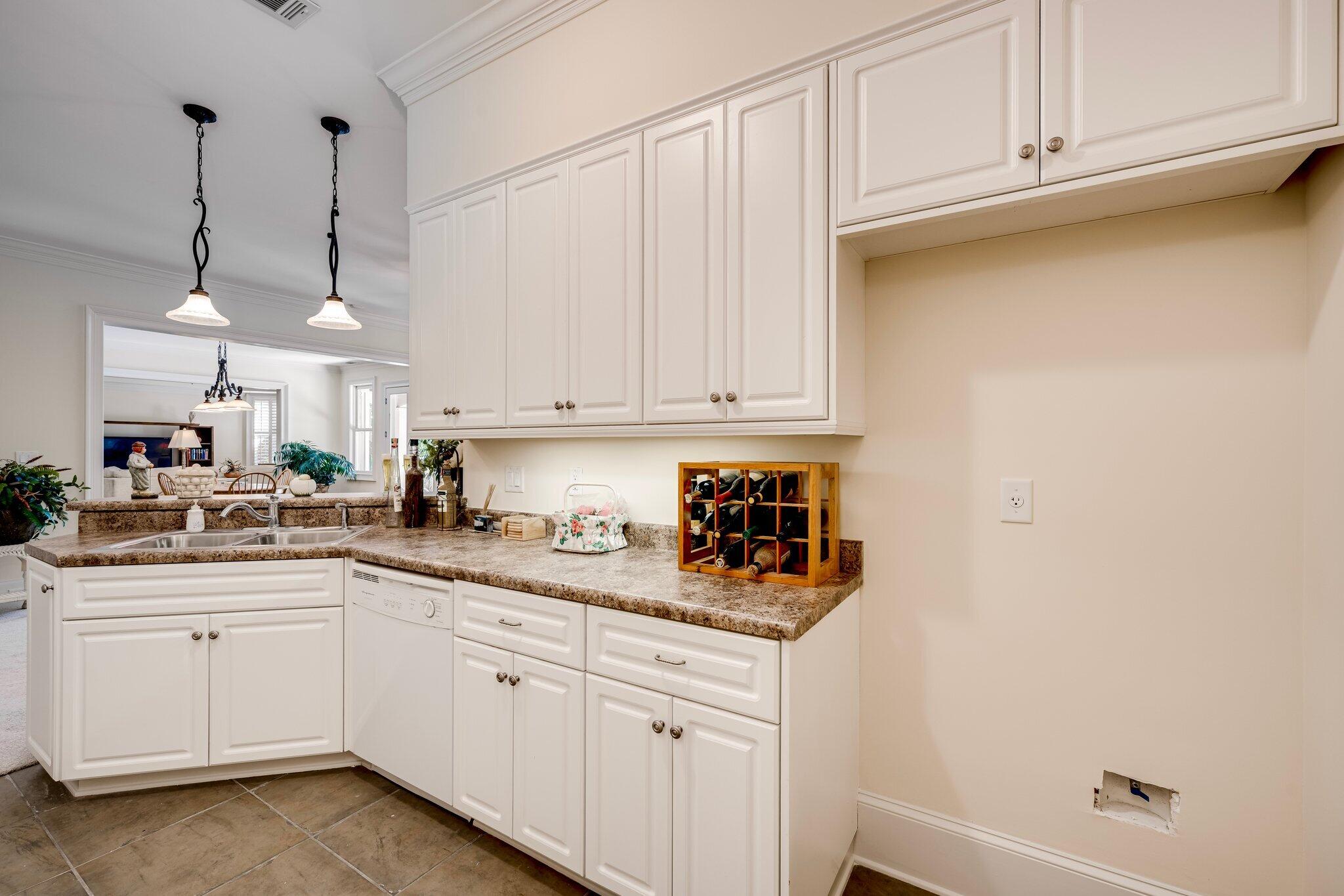608 Emerald Crossing Property Photo 45
