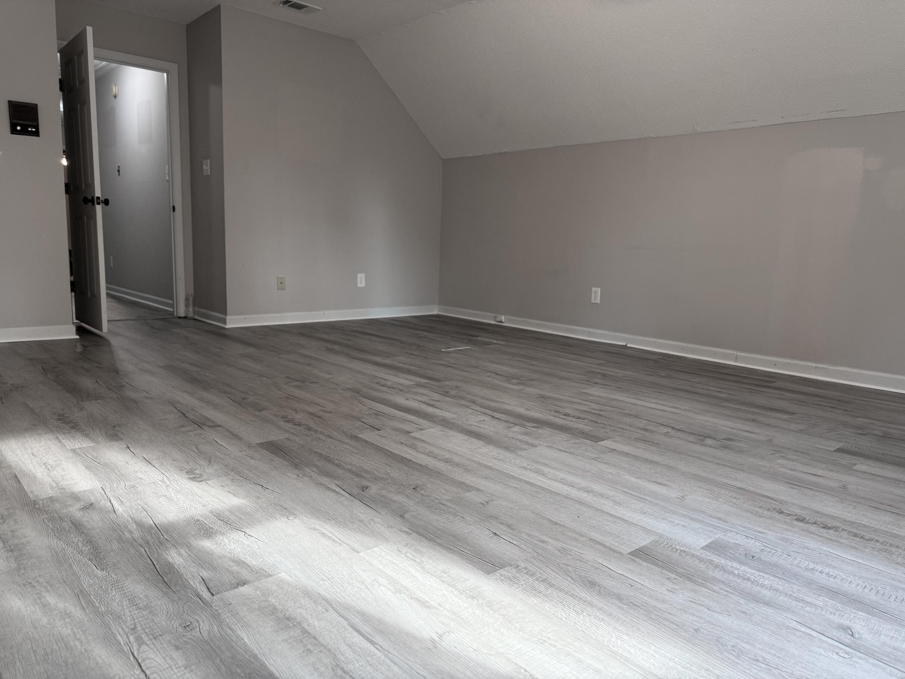 138 Lenox Parkway Property Photo 14