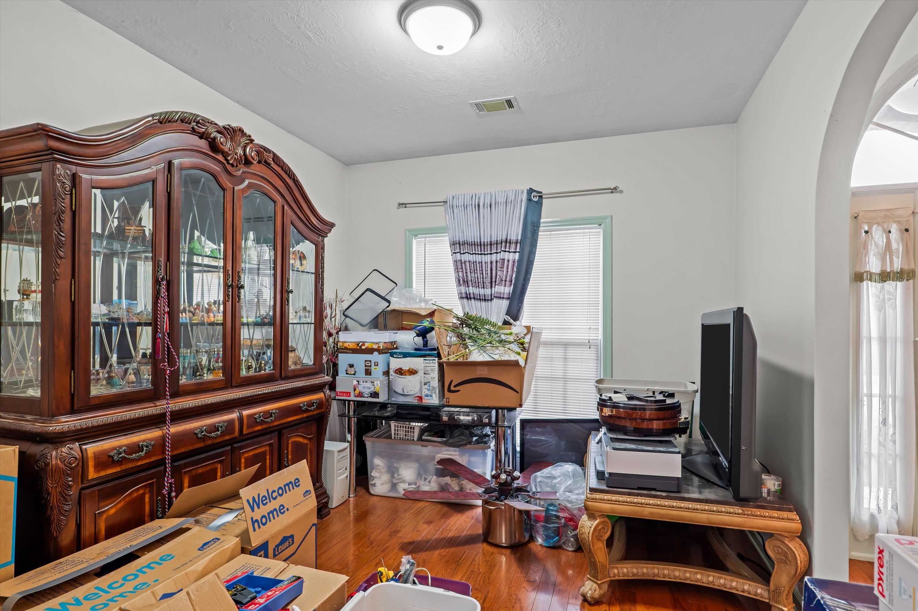1133 Brighton Drive Property Photo 7