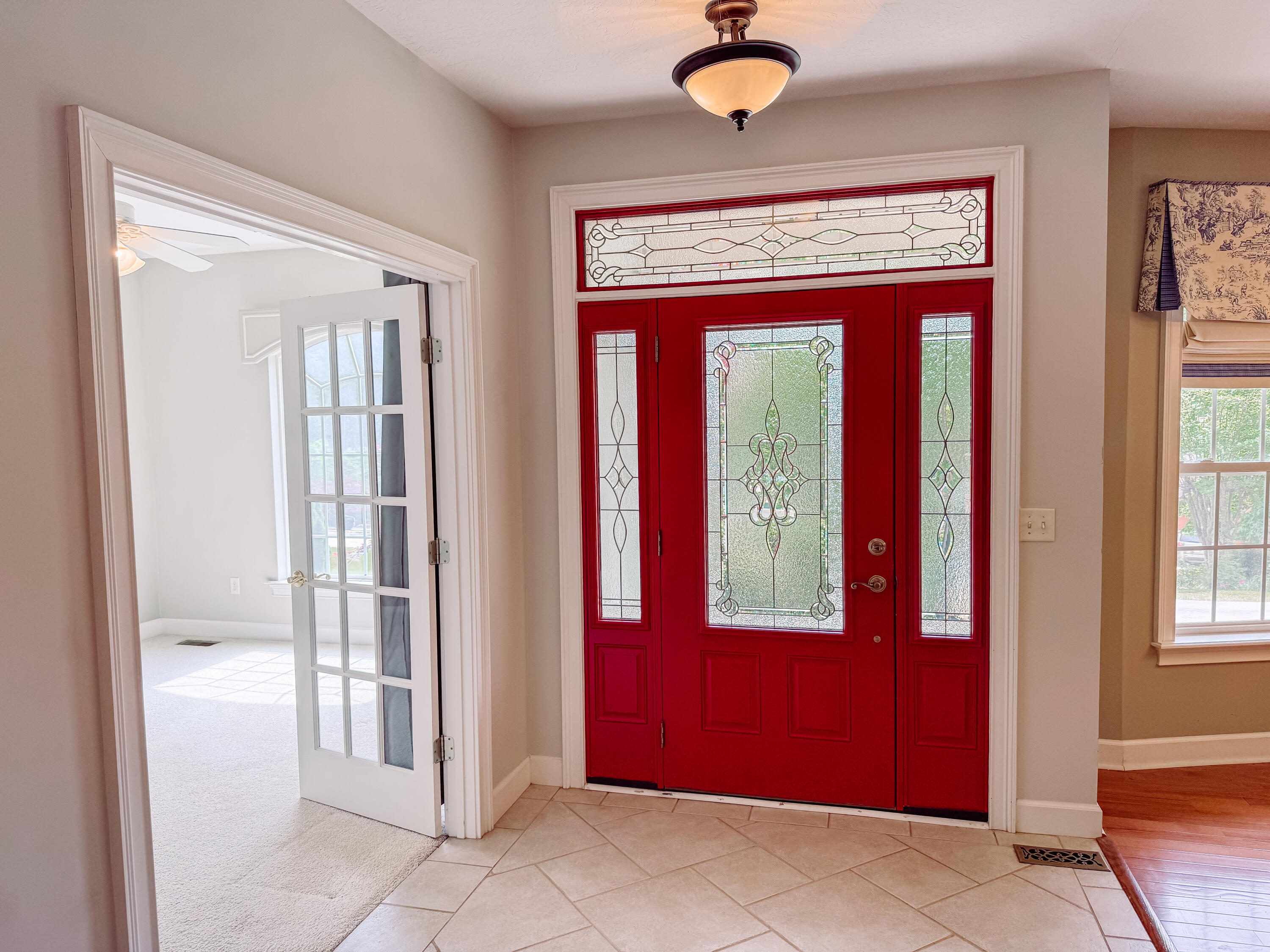 174 Tara Drive Property Photo 4