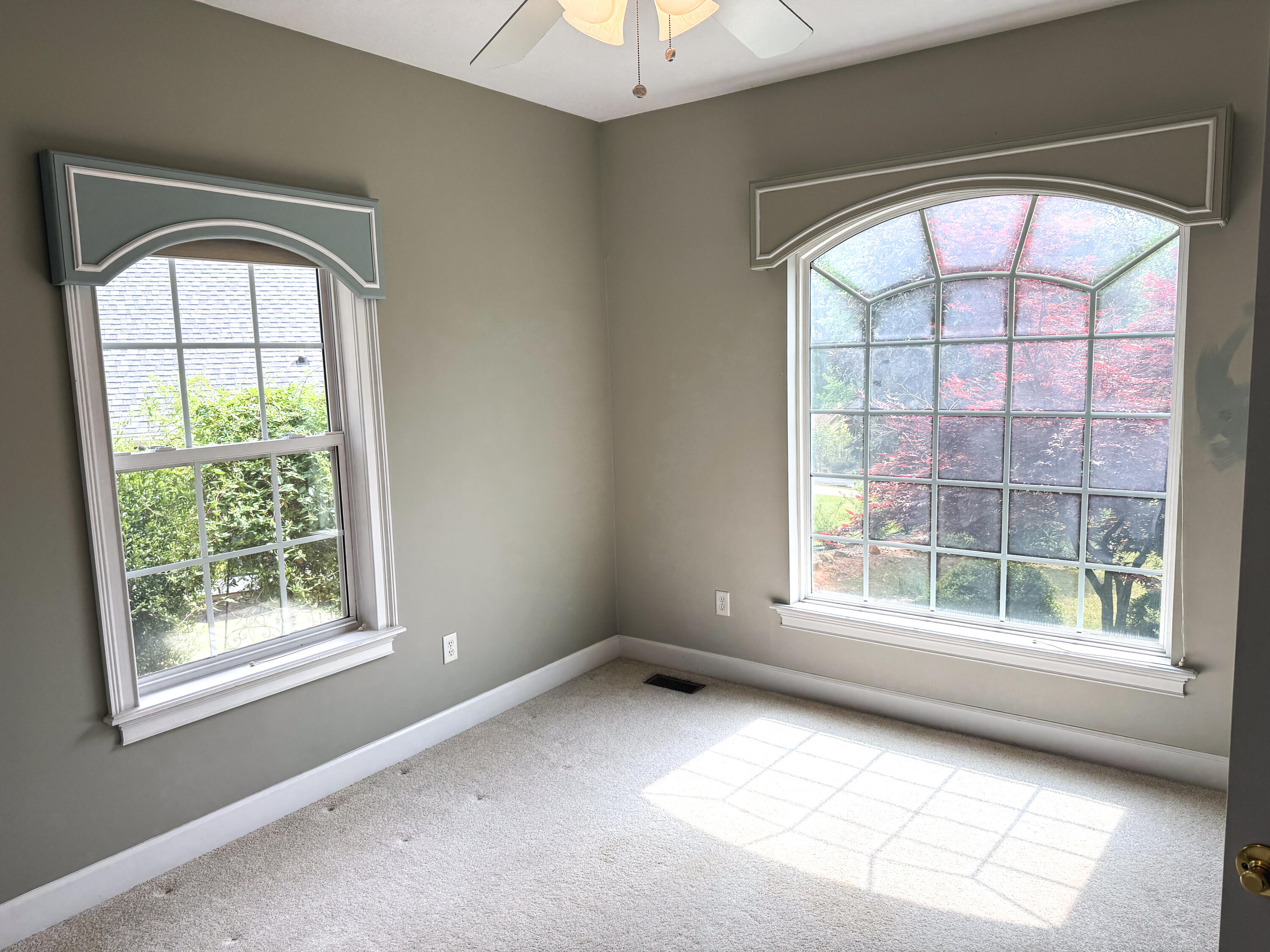 174 Tara Drive Property Photo 5