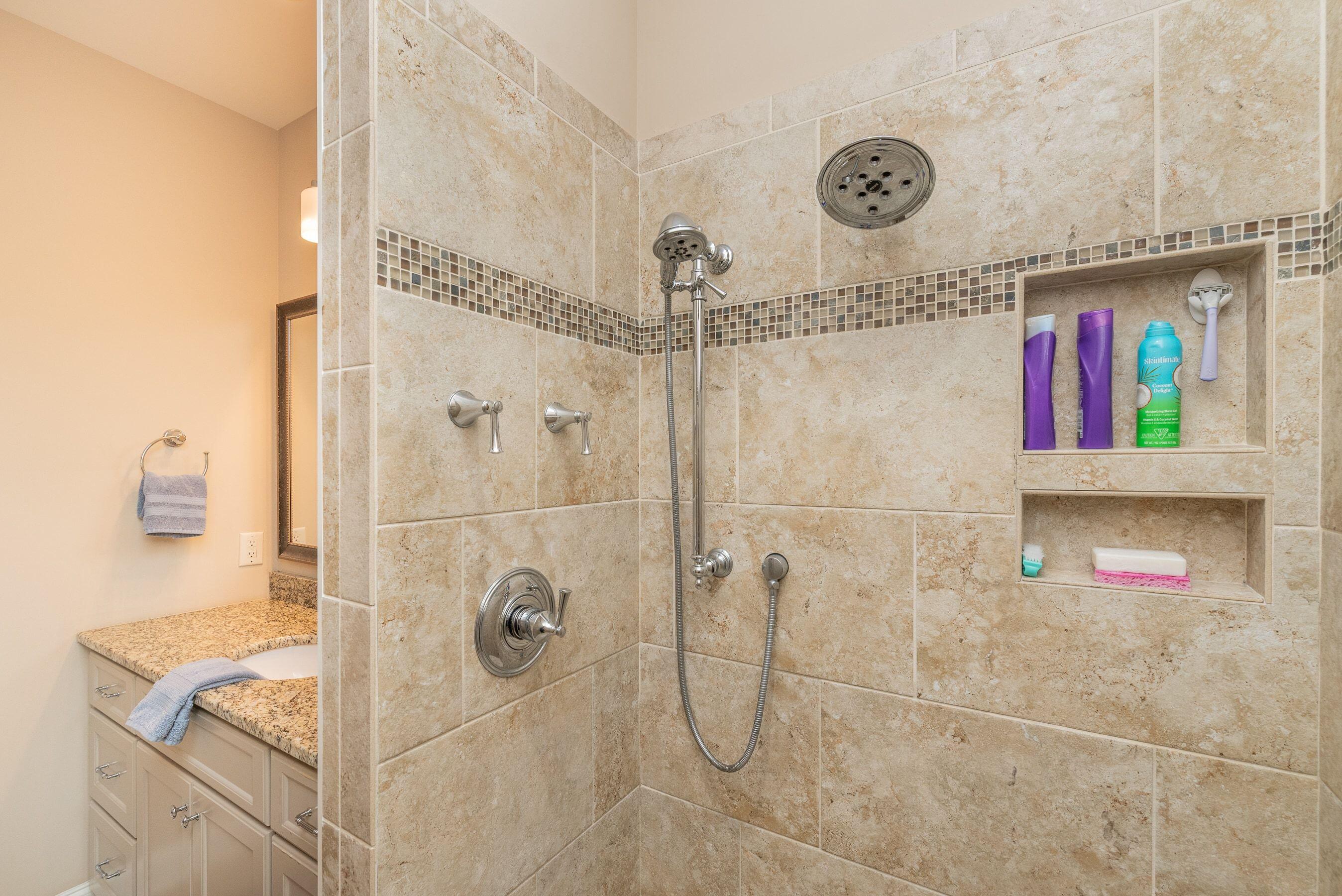 207 Quiet Oak Court Property Photo 45