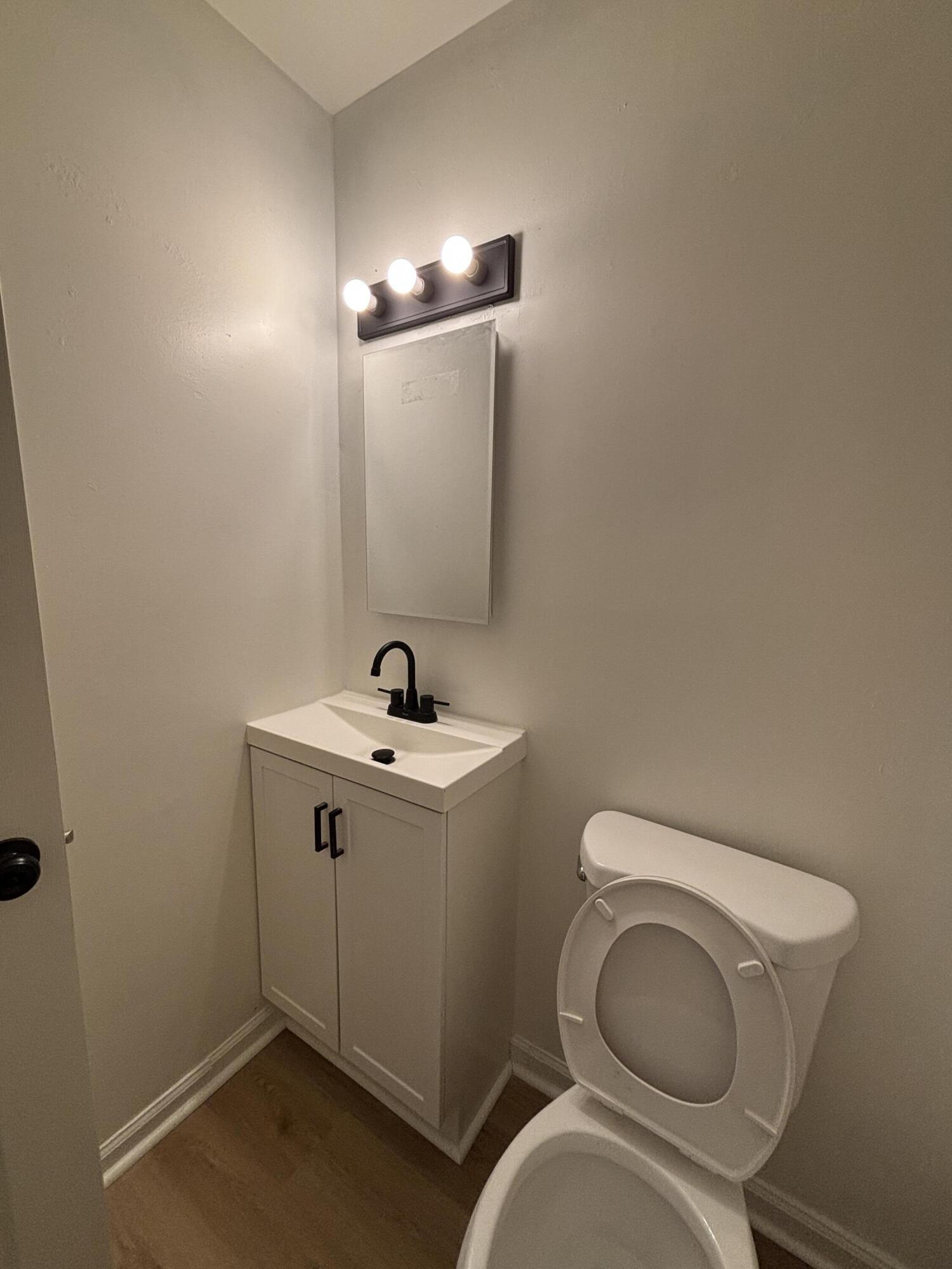 1813 Empress Avenue Property Photo 8