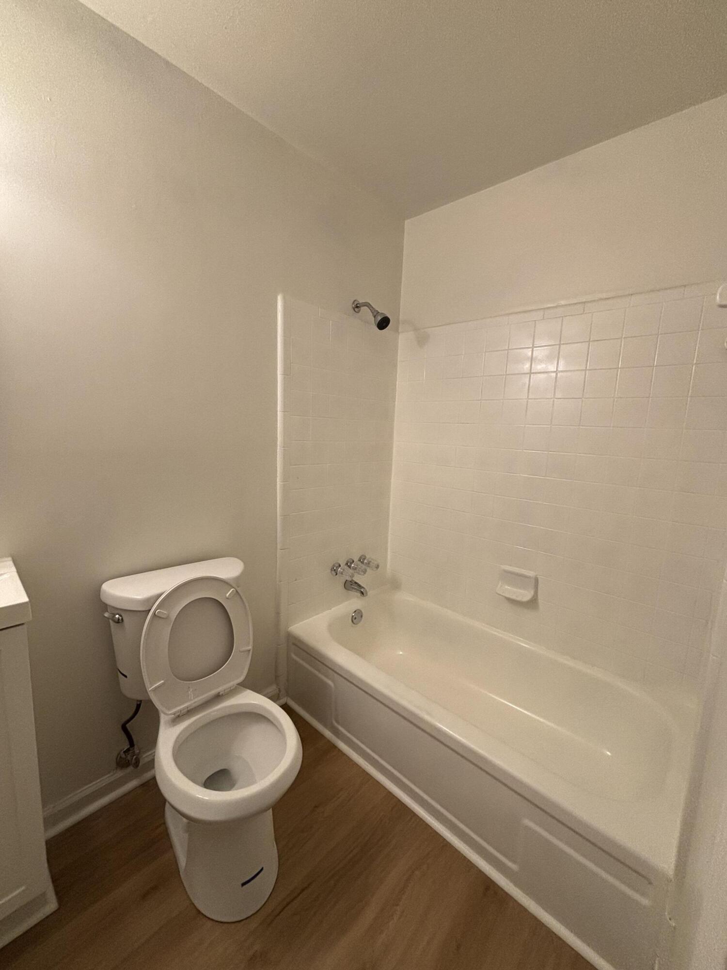 1813 Empress Avenue Property Photo 9