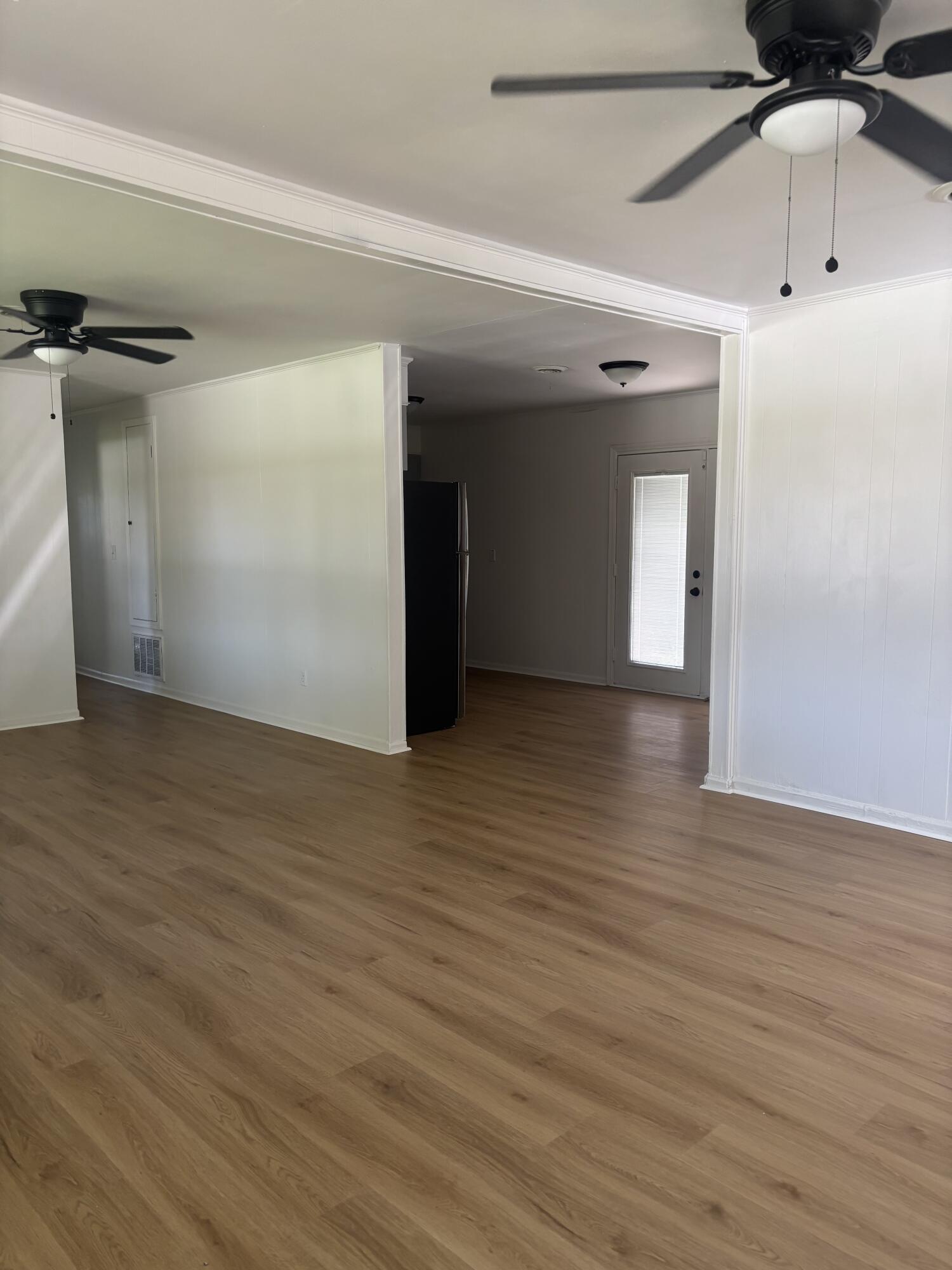 1813 Empress Avenue Property Photo 18