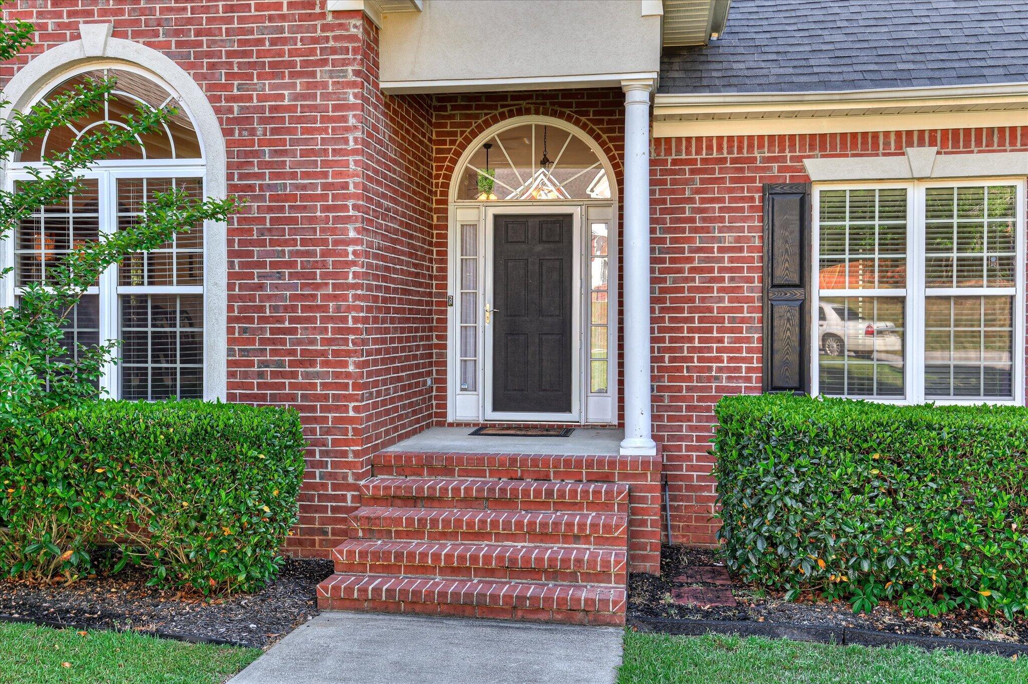 4895 Somerset Drive Property Photo 4