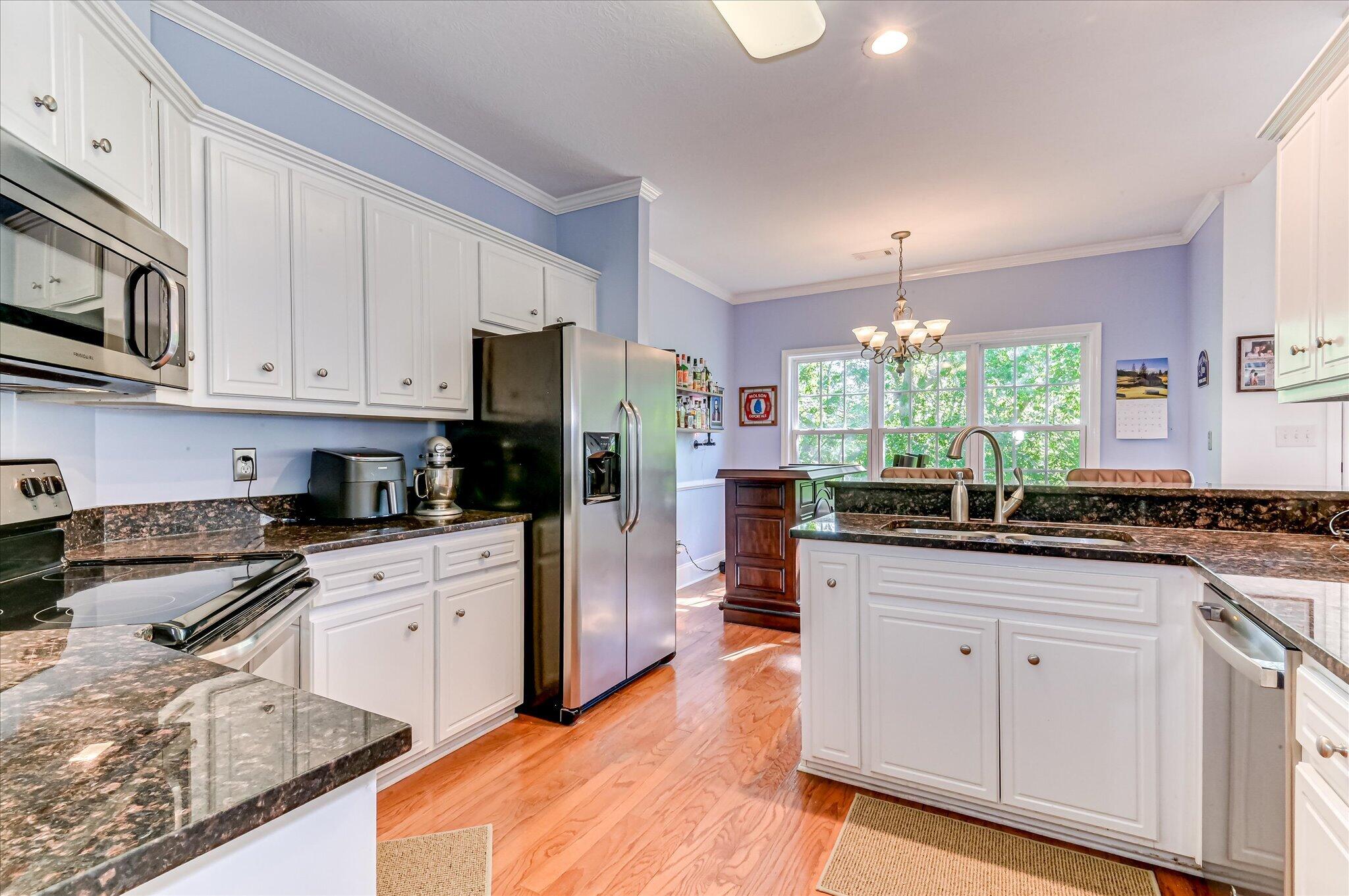 4895 Somerset Drive Property Photo 15