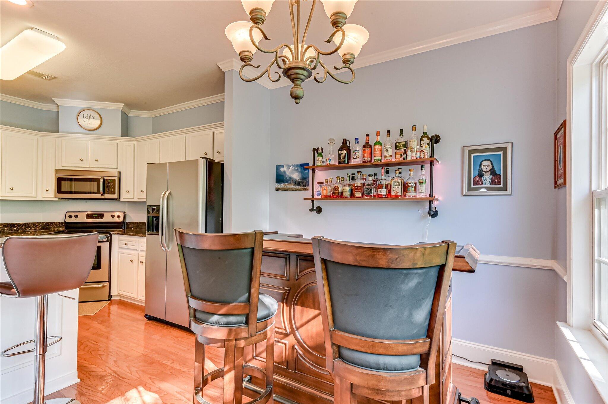 4895 Somerset Drive Property Photo 21