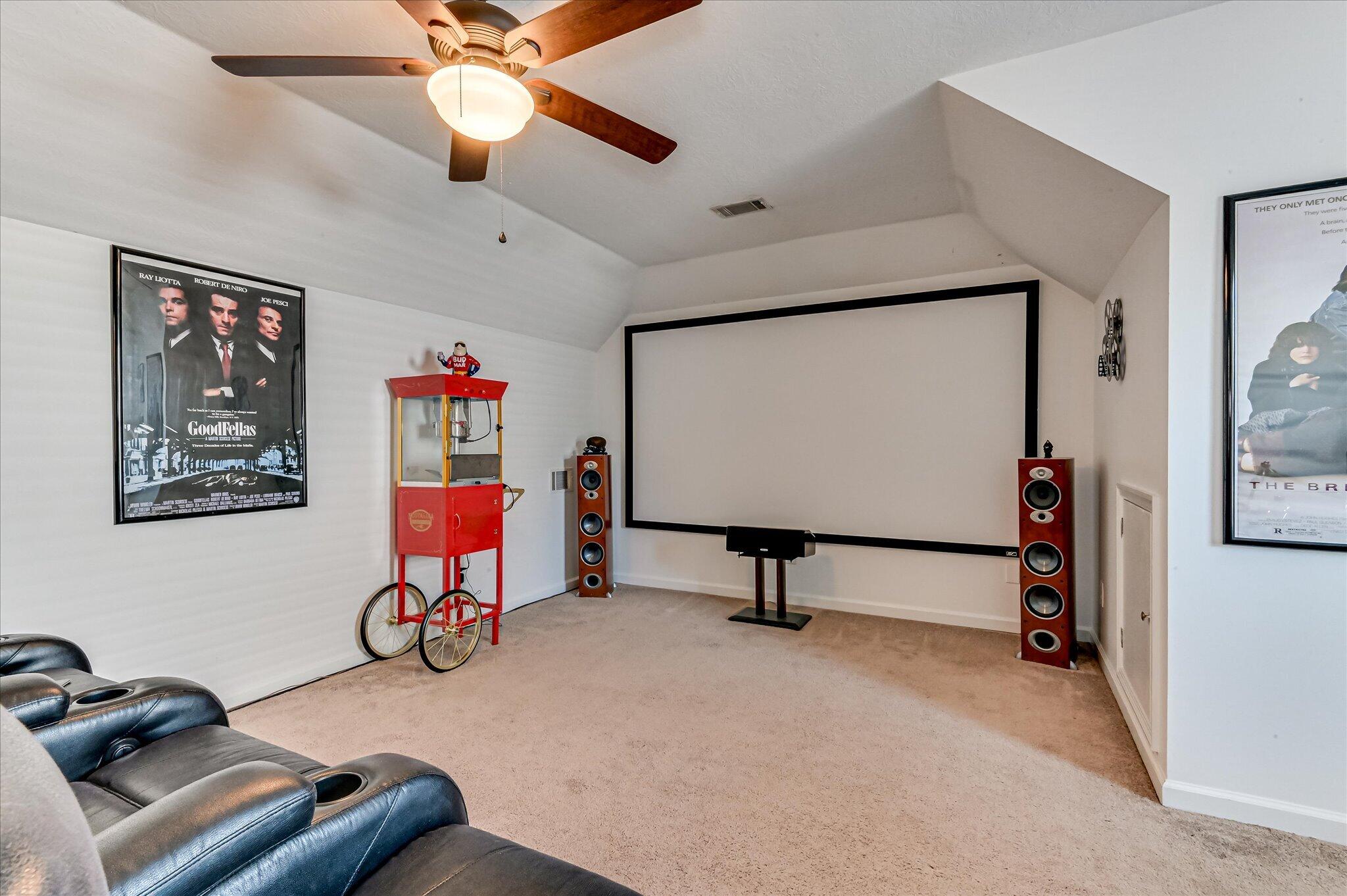 4895 Somerset Drive Property Photo 37