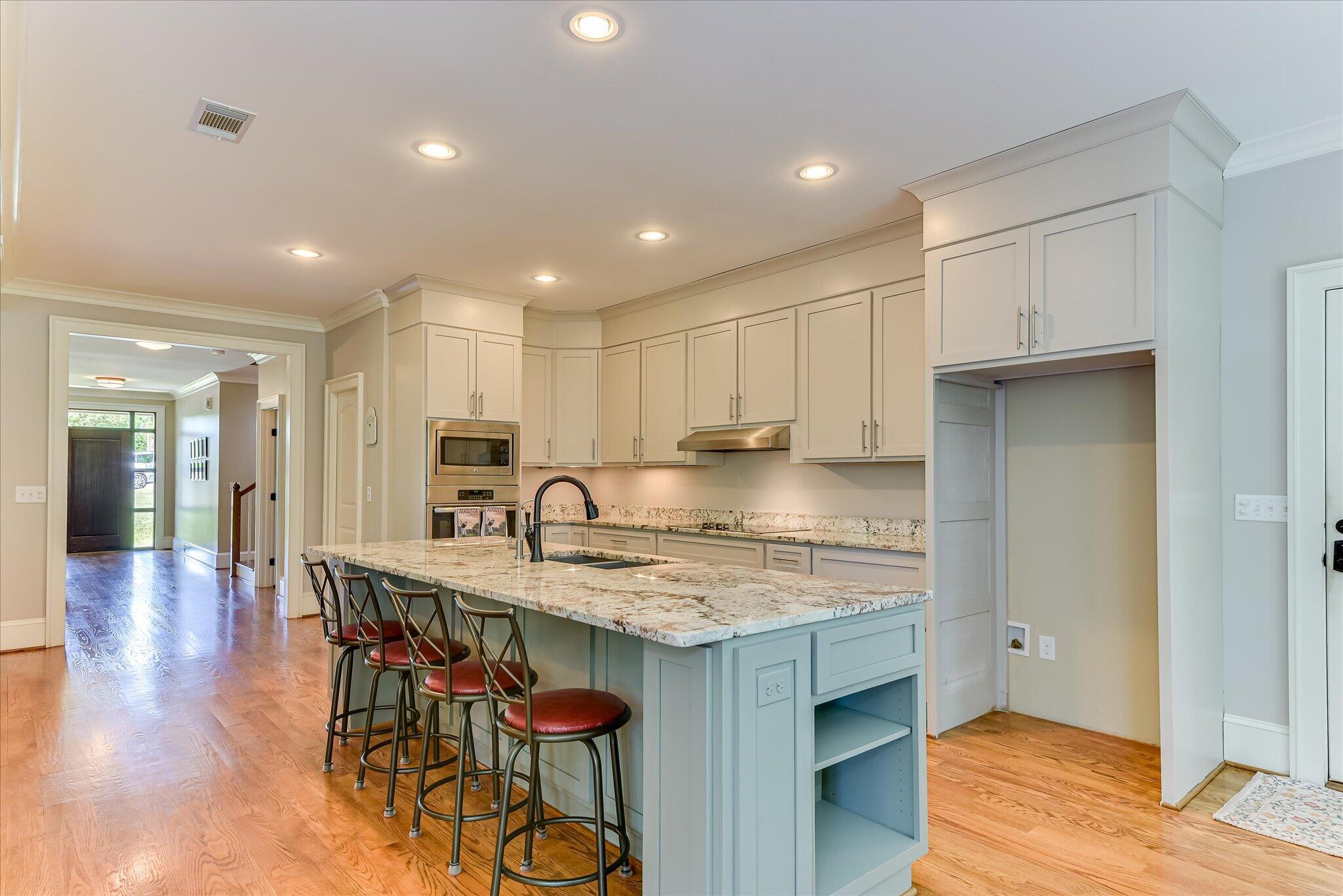 251 River Wind Drive Property Photo 11