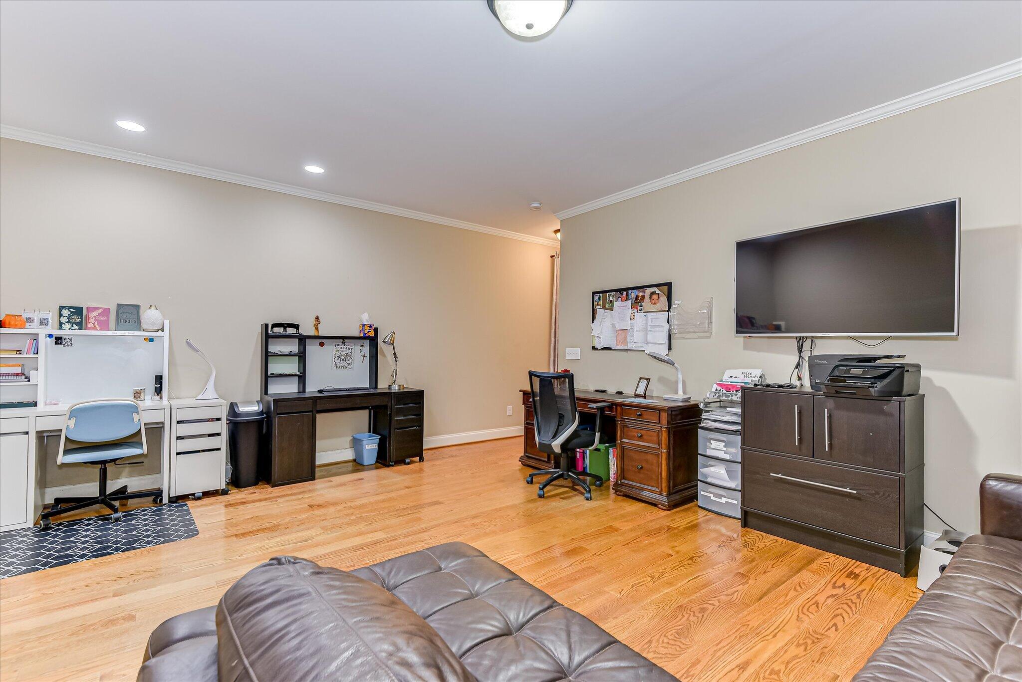 251 River Wind Drive Property Photo 42