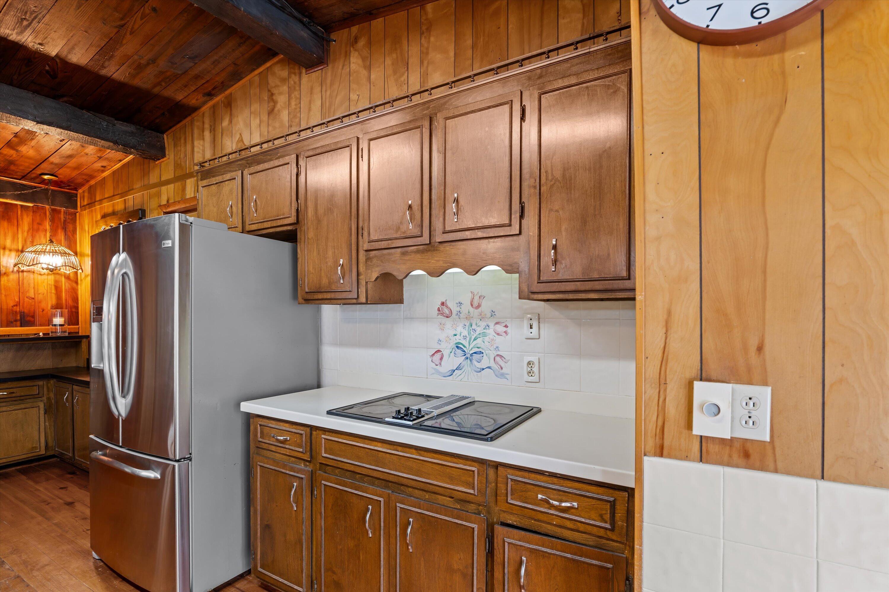 3918 Full Moon Drive Property Photo 8