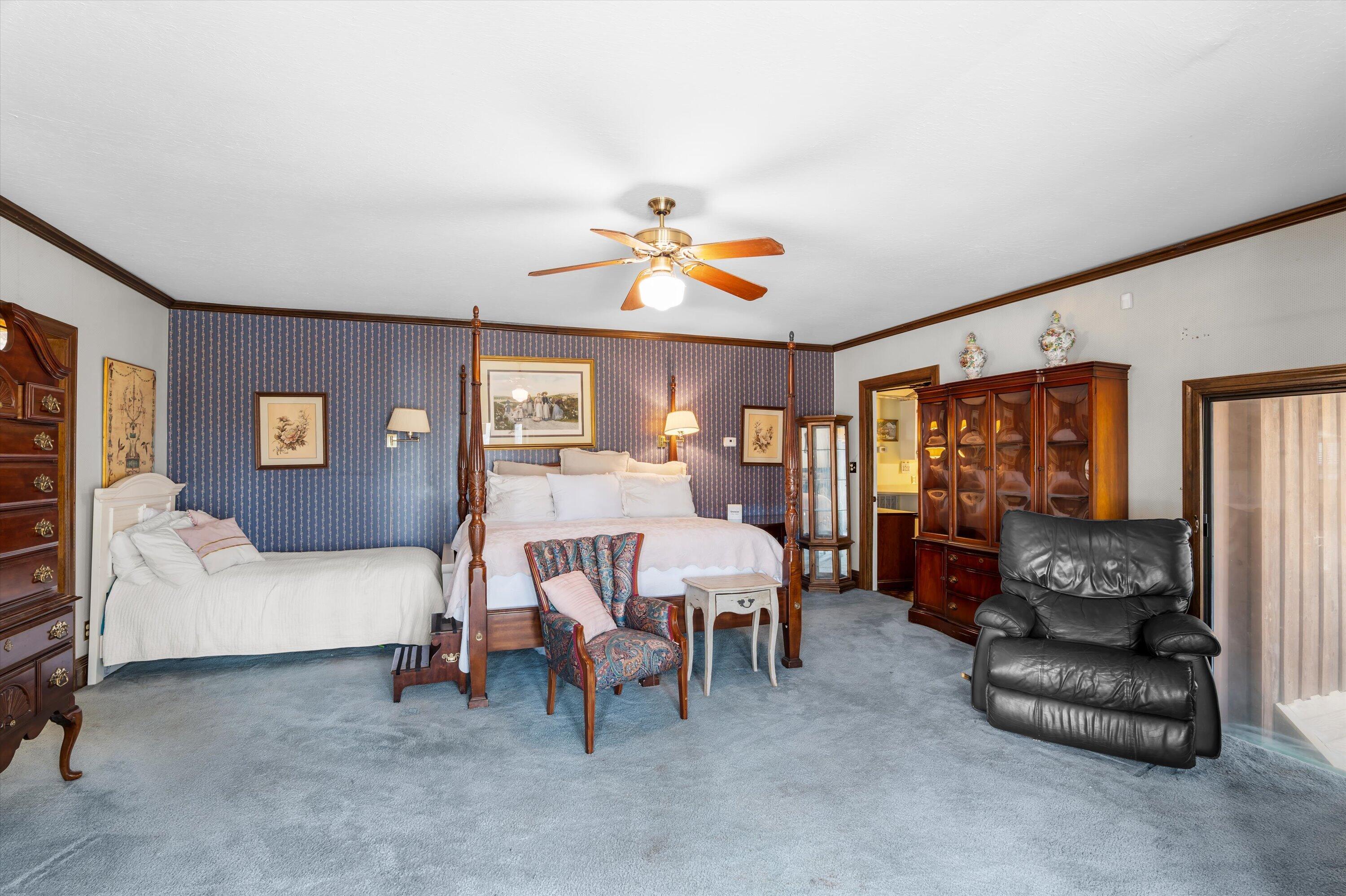 3918 Full Moon Drive Property Photo 23