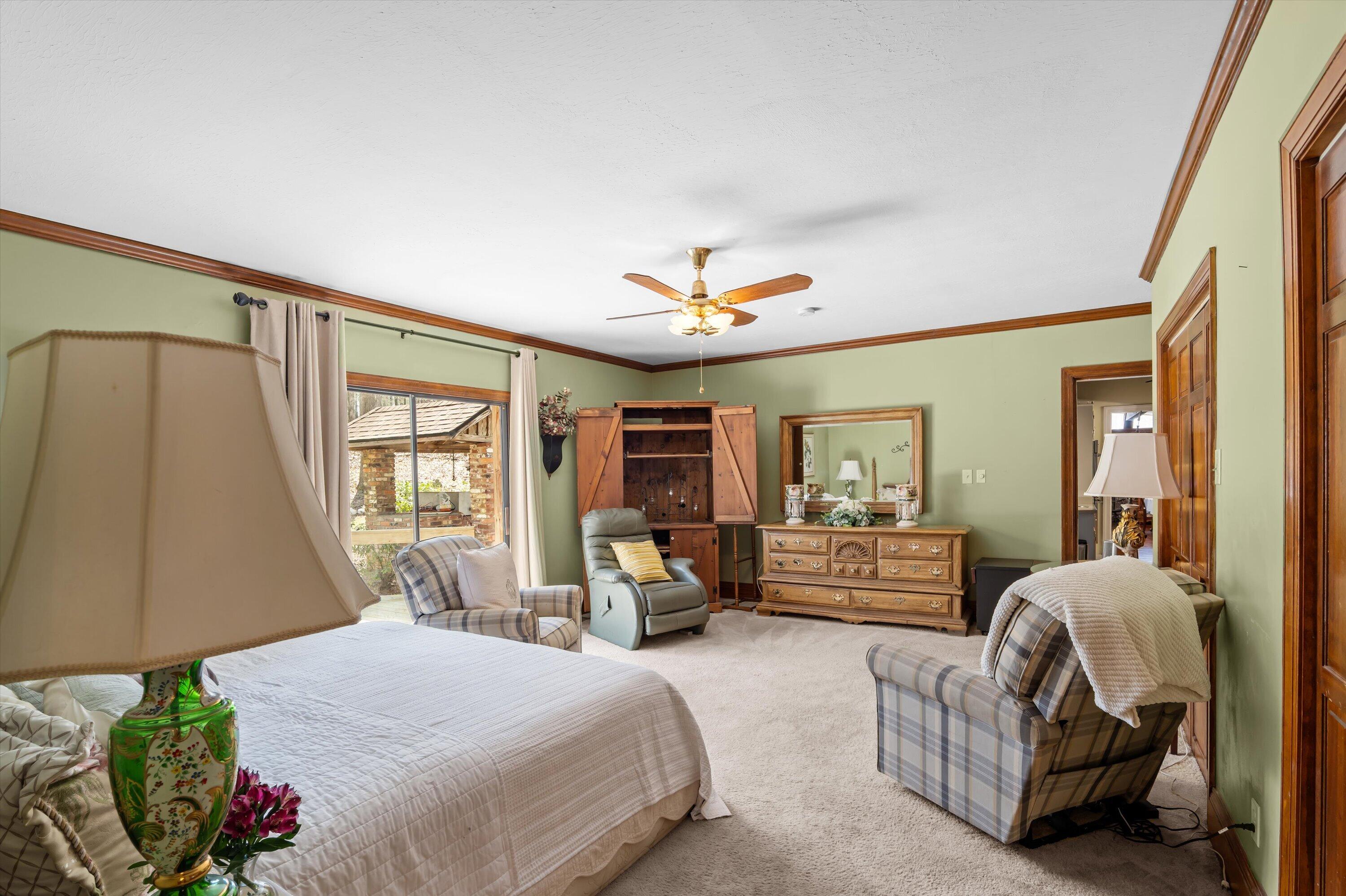 3918 Full Moon Drive Property Photo 34