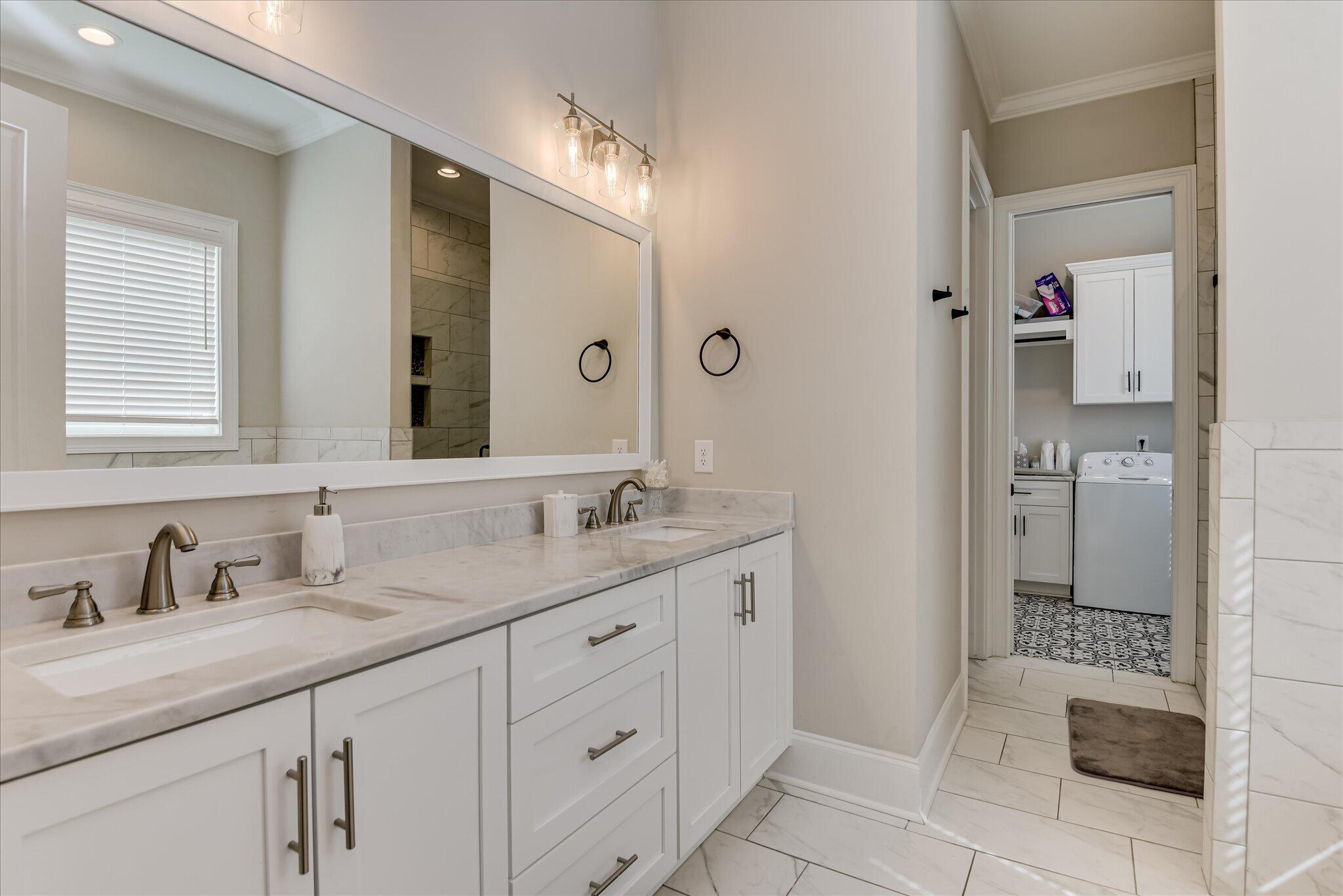 566 River Oaks Lane Property Photo 27