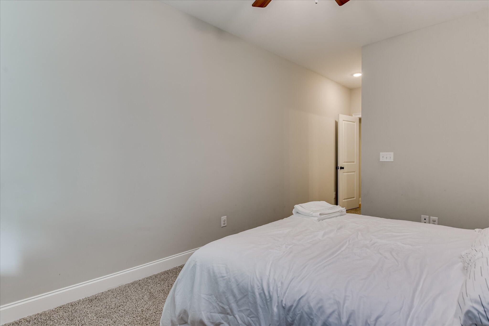 566 River Oaks Lane Property Photo 37