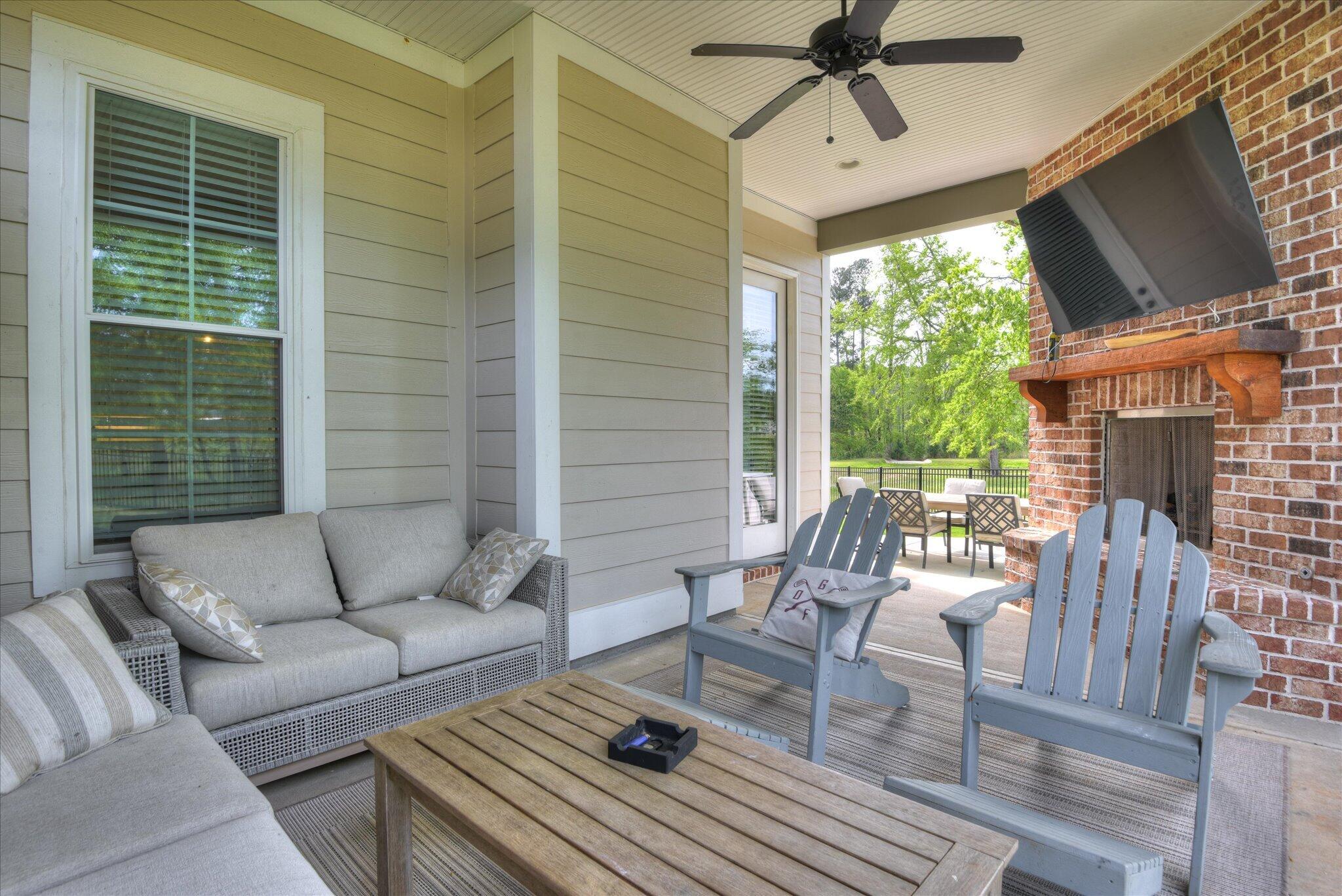 566 River Oaks Lane Property Photo 46