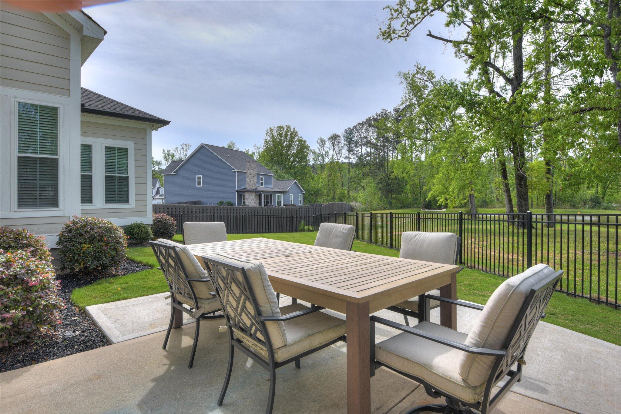 566 River Oaks Lane Property Photo 48