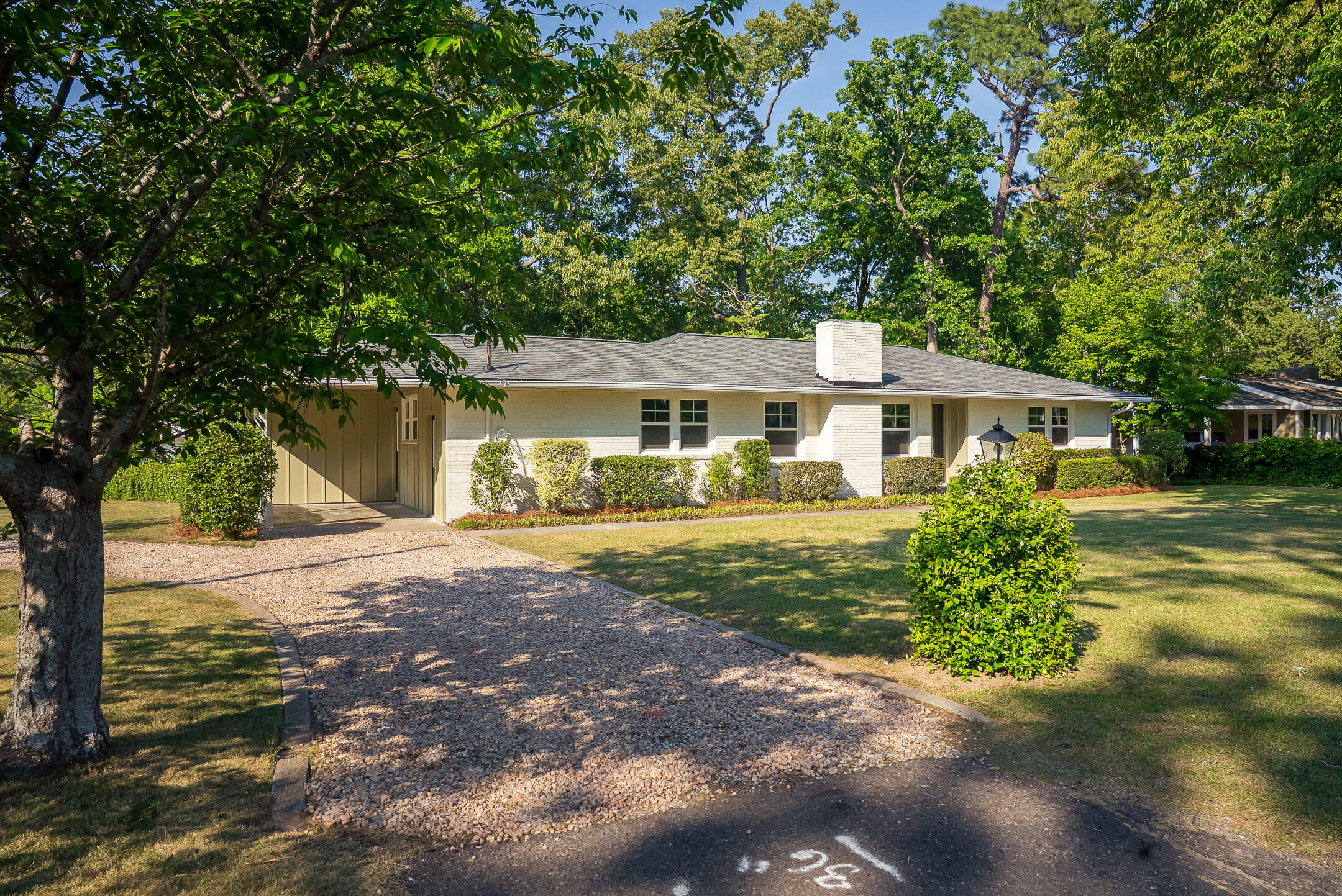 302 Barnard Avenue Property Photo 3