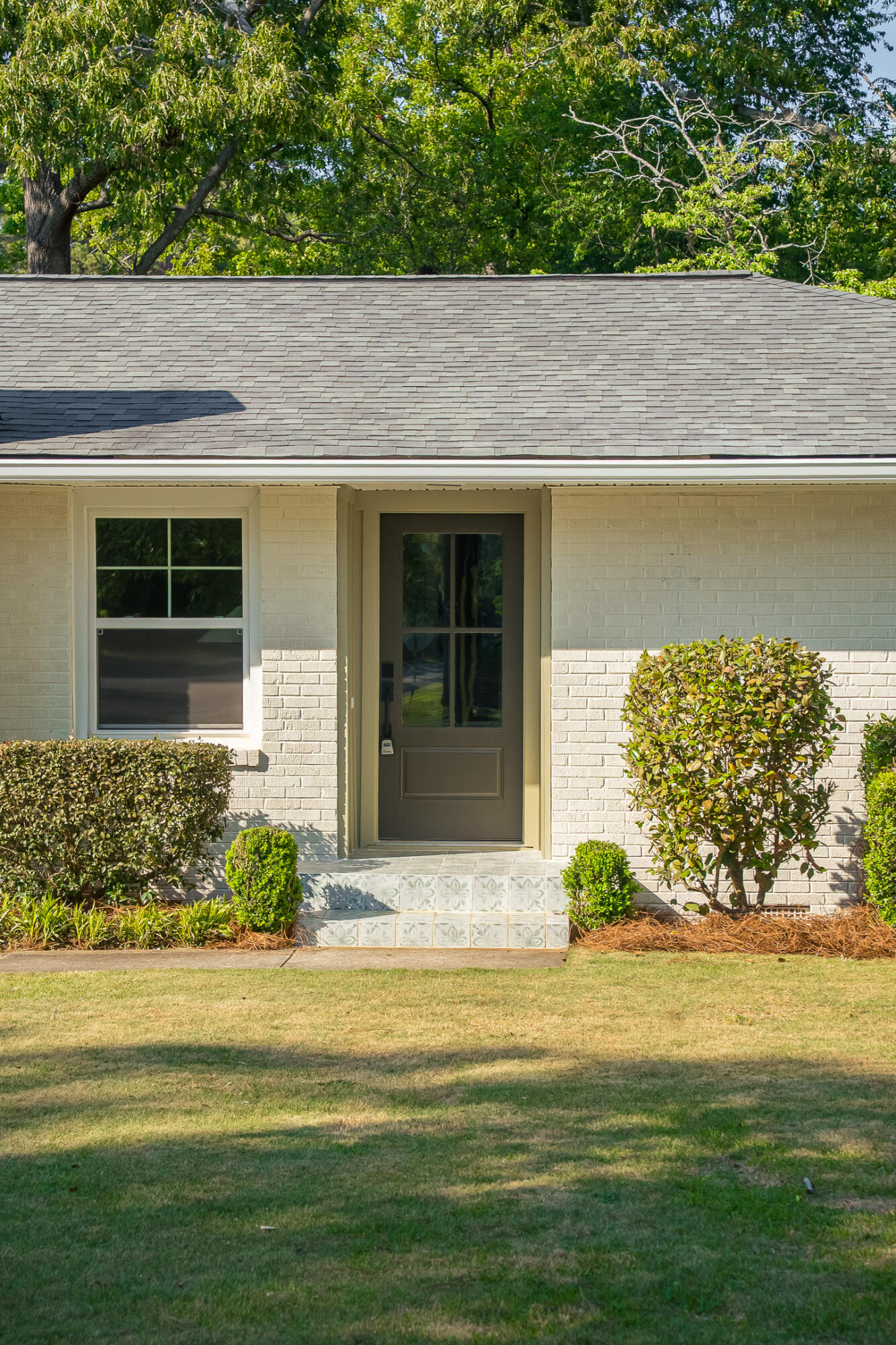 302 Barnard Avenue Property Photo 4