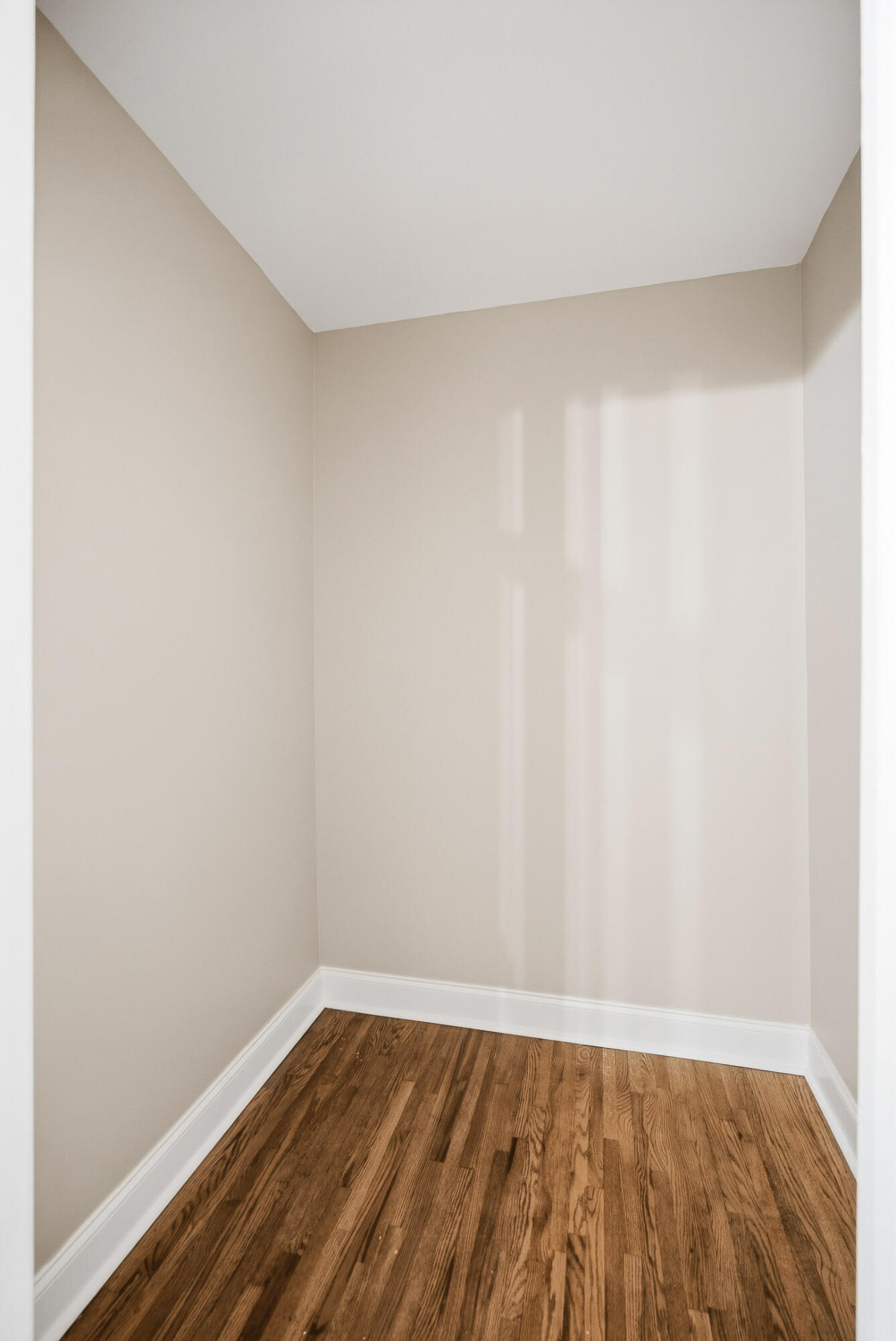 302 Barnard Avenue Property Photo 44