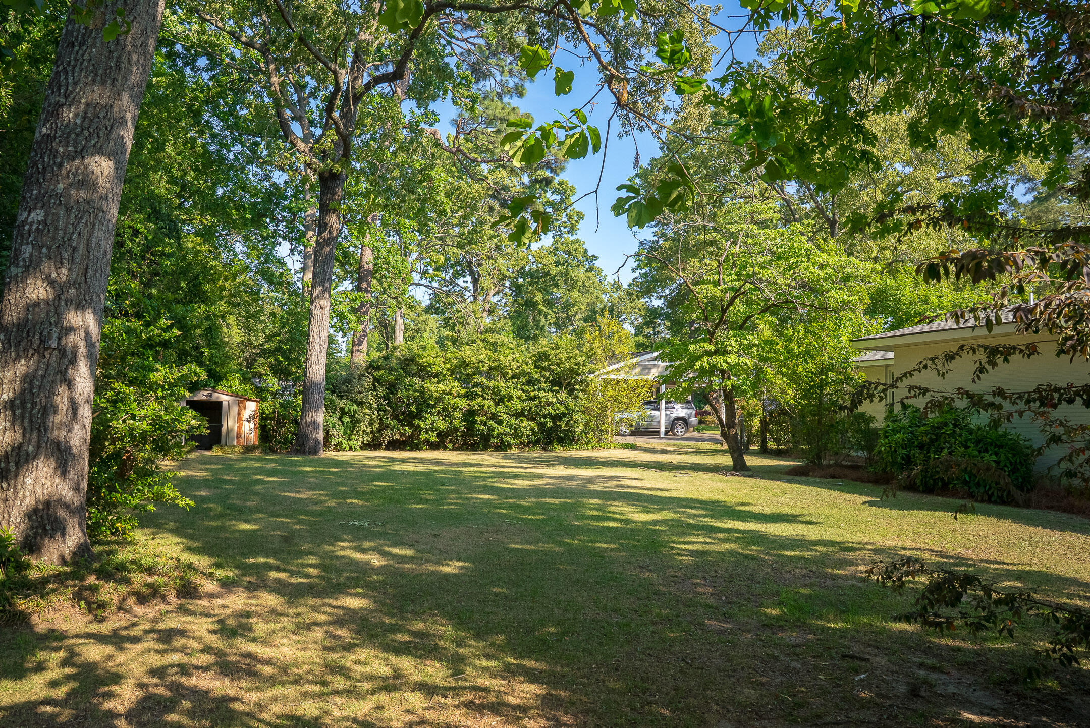 302 Barnard Avenue Property Photo 55