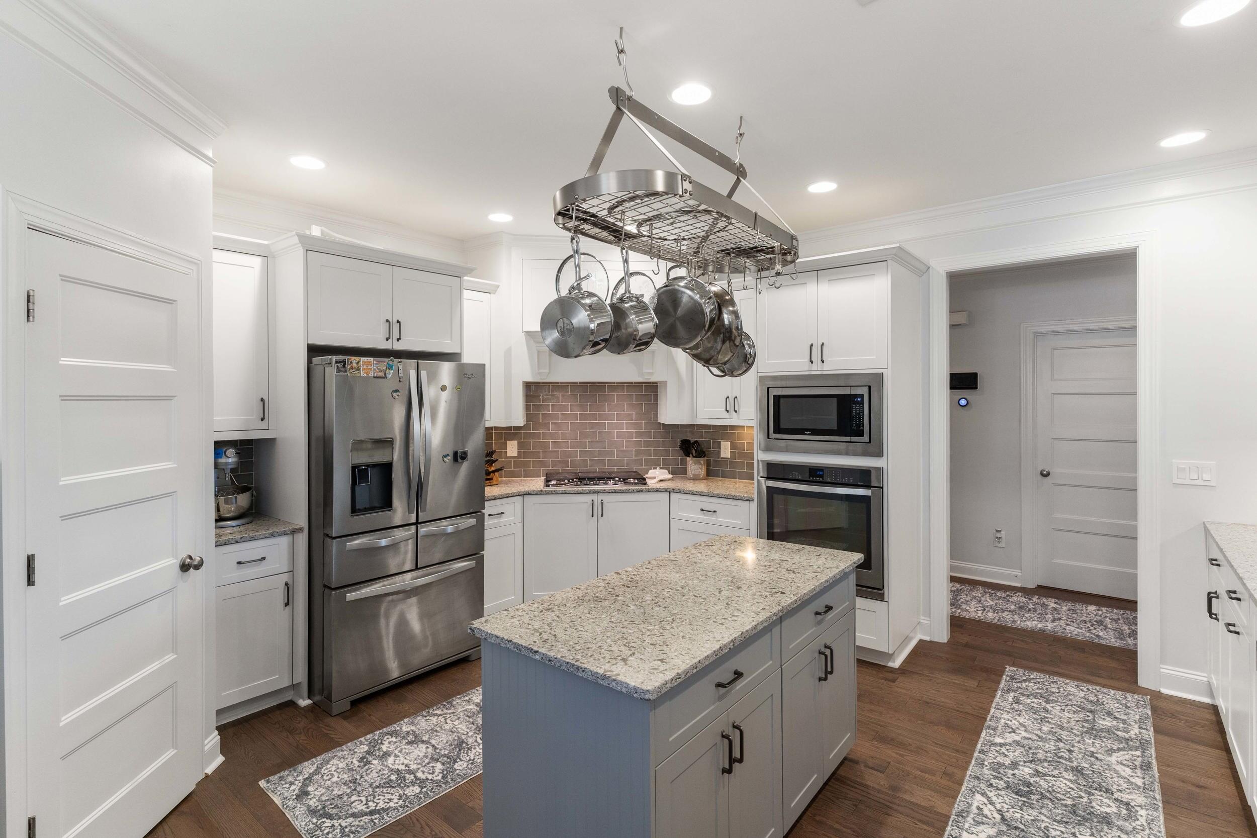 4824 Tanner Oaks Drive Property Photo 10