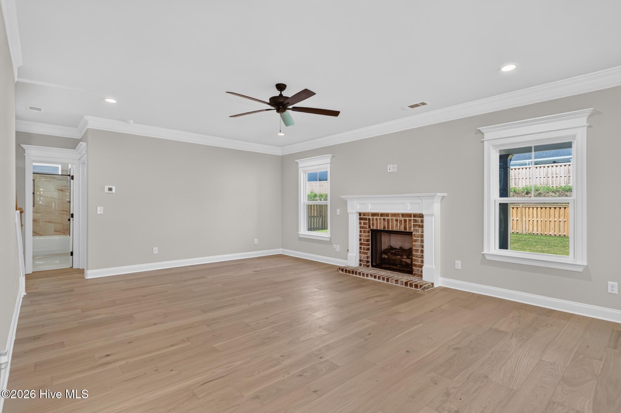 437 Woodlawn Street Property Photo 10