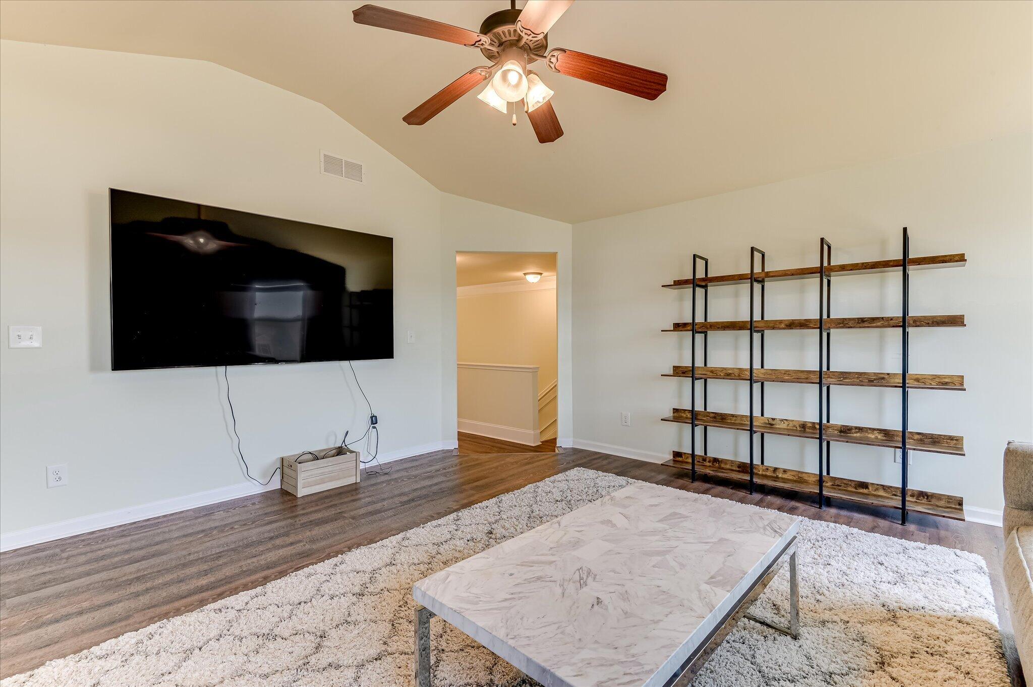 2458 Sunflower Drive Property Photo 43