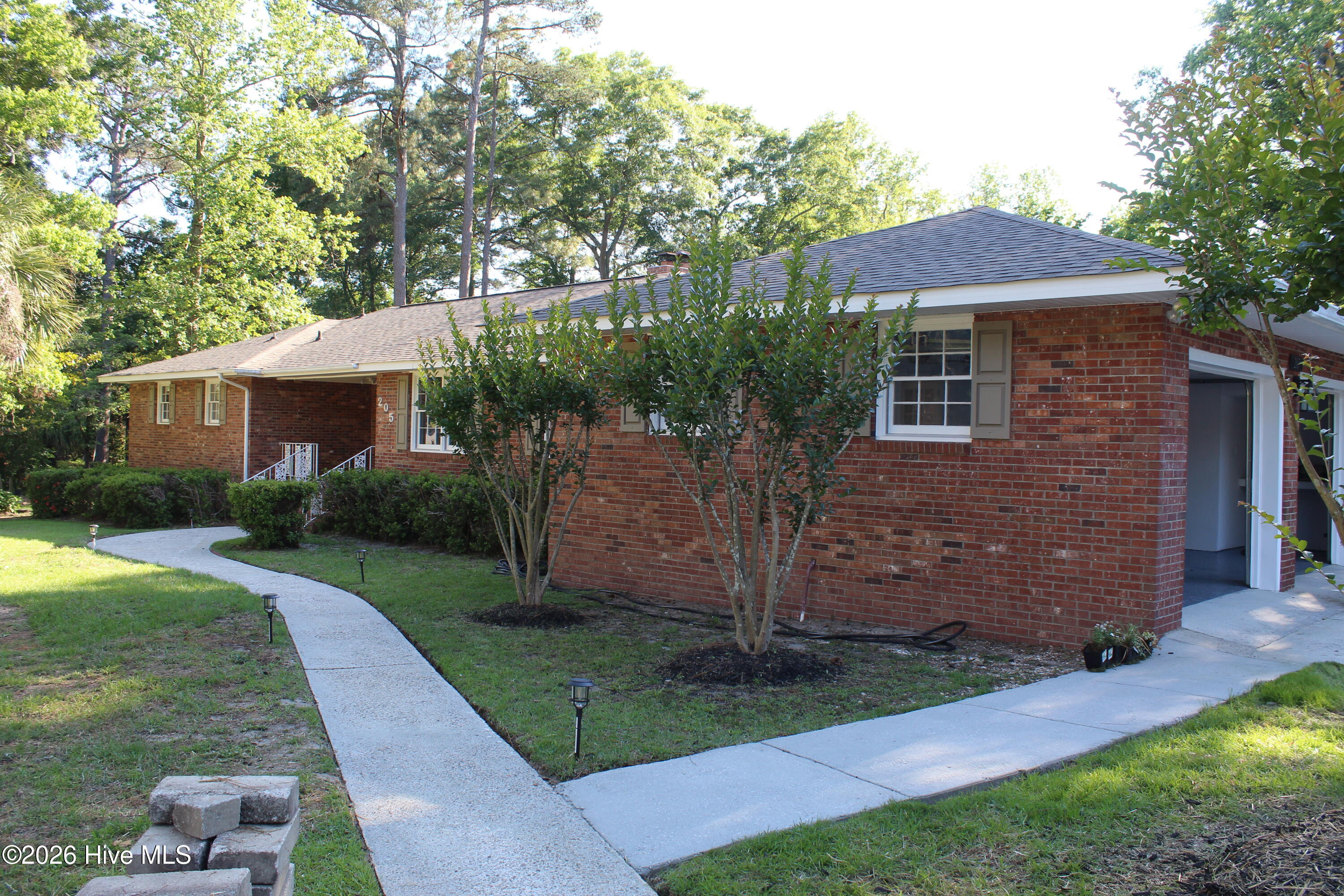 205 Lakeside Drive Property Photo 4