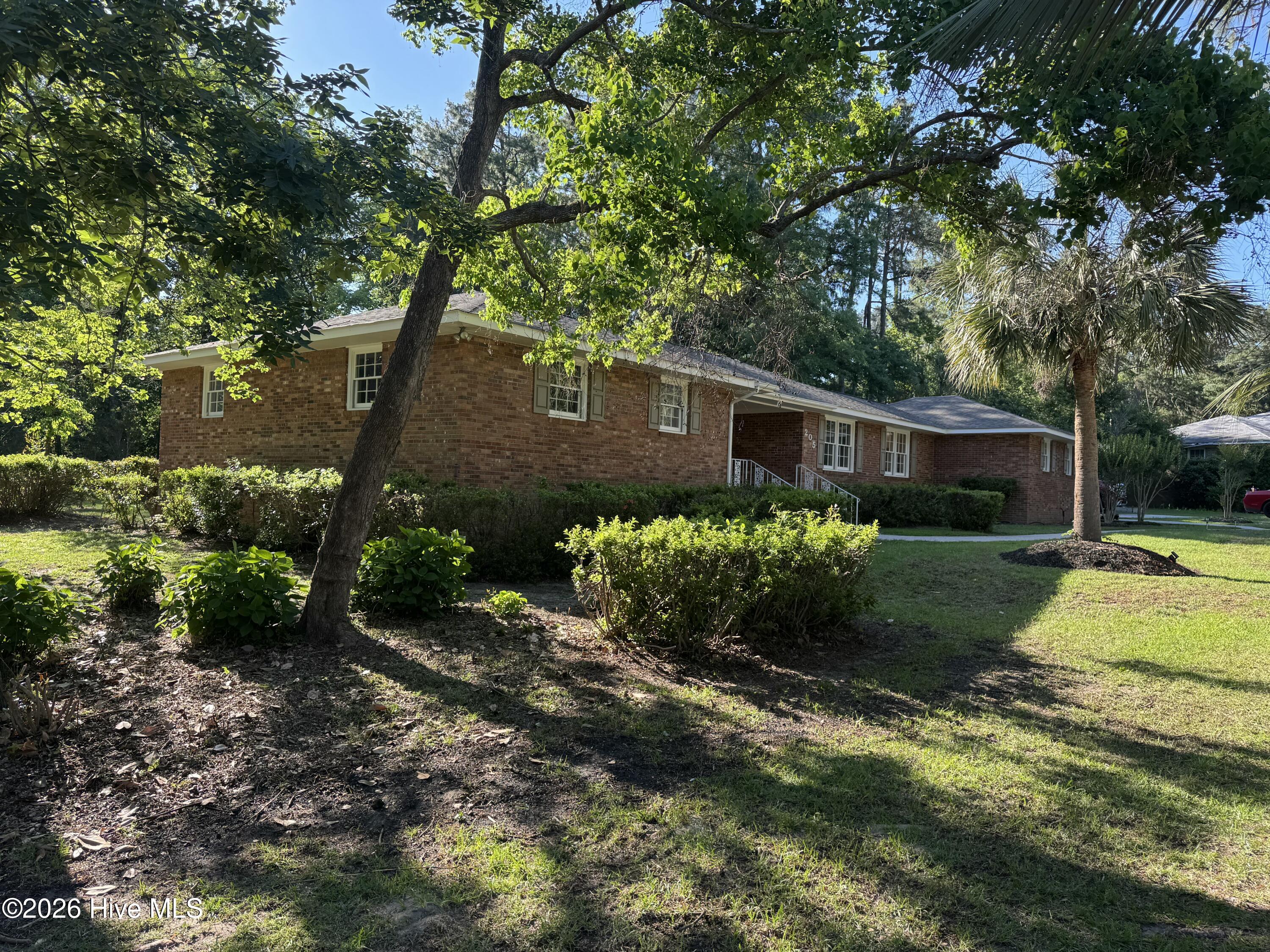 205 Lakeside Drive Property Photo 5
