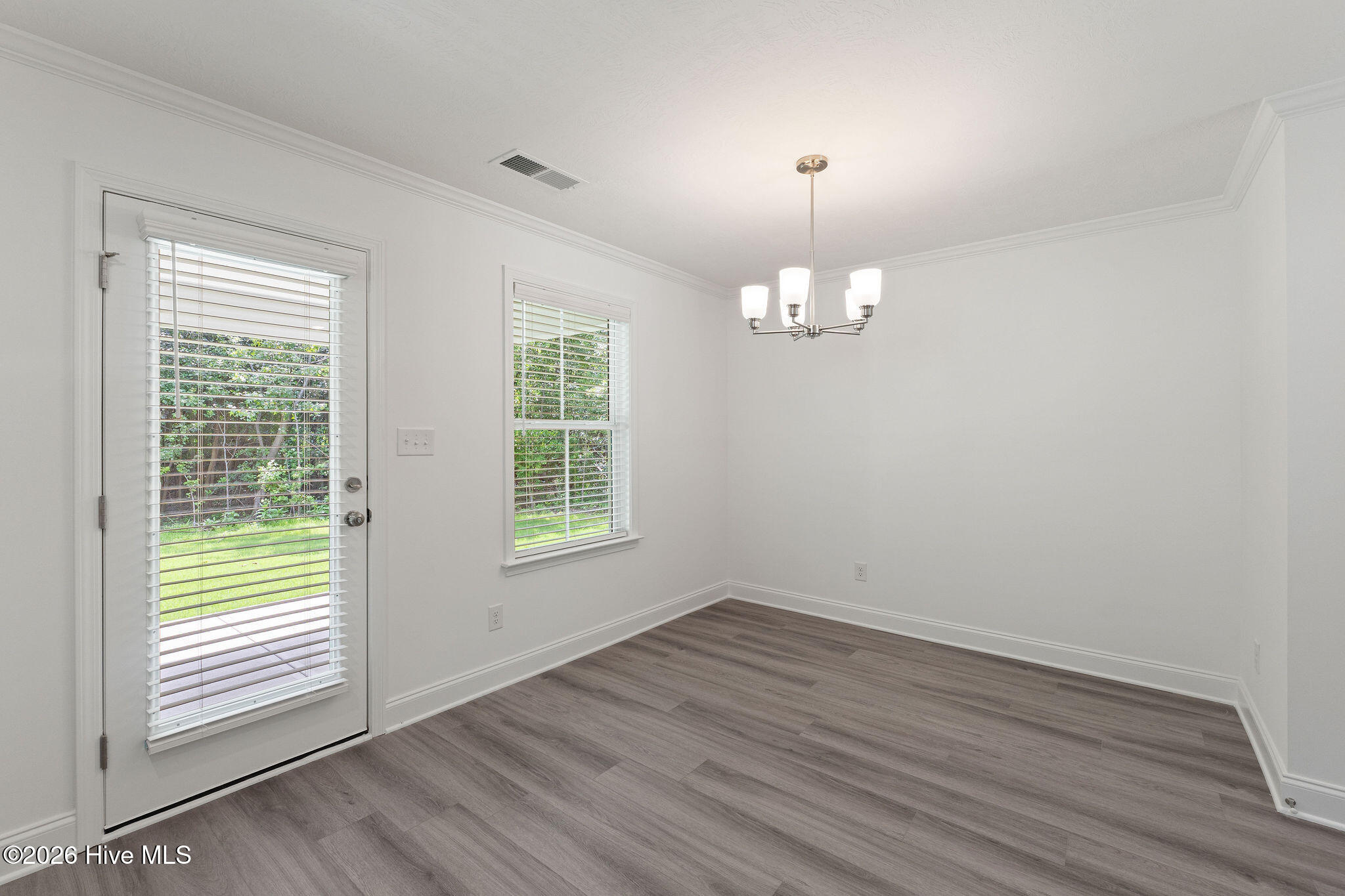 600 Williams Street Property Photo 7