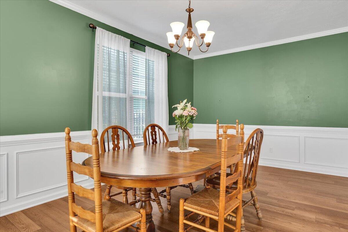 4033 Ellington Drive Property Photo 6