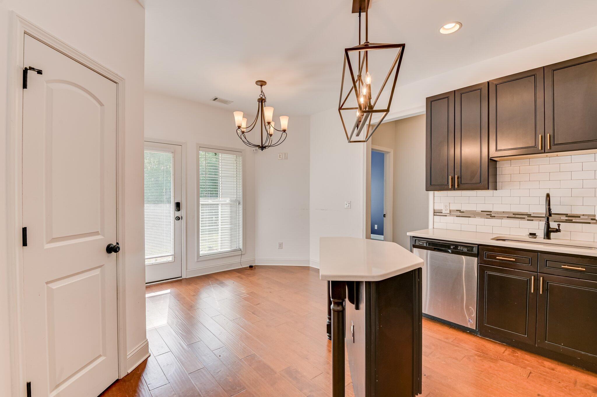 2910 Pepperdine Drive Property Photo 8