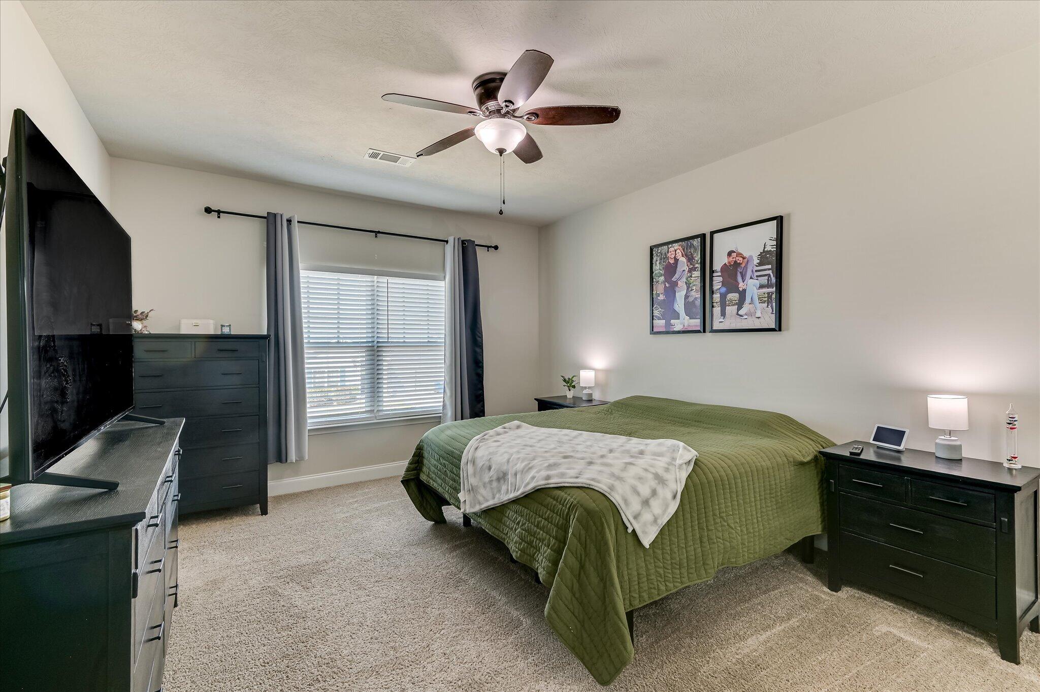 8072 Cozy Knoll Property Photo 23
