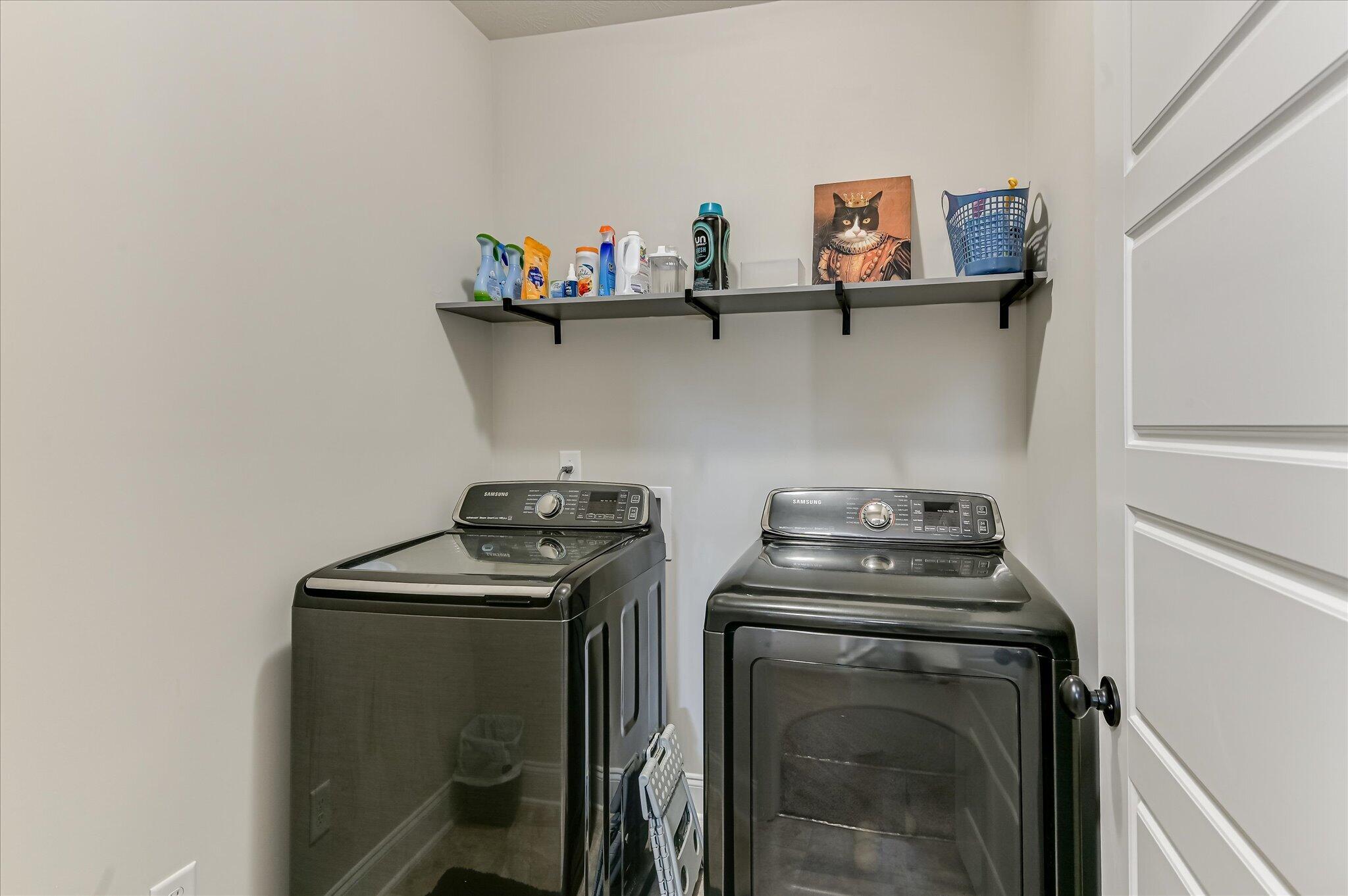 8072 Cozy Knoll Property Photo 31