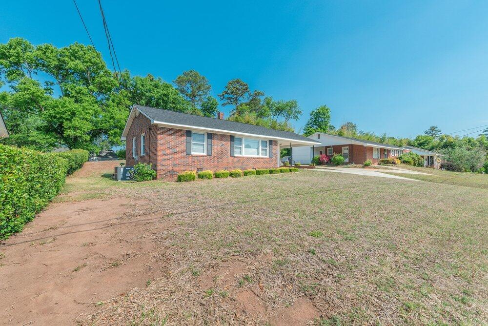 1420 Waccamaw Drive Property Photo 4