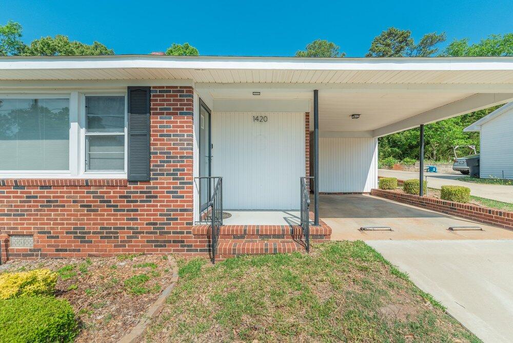 1420 Waccamaw Drive Property Photo 6