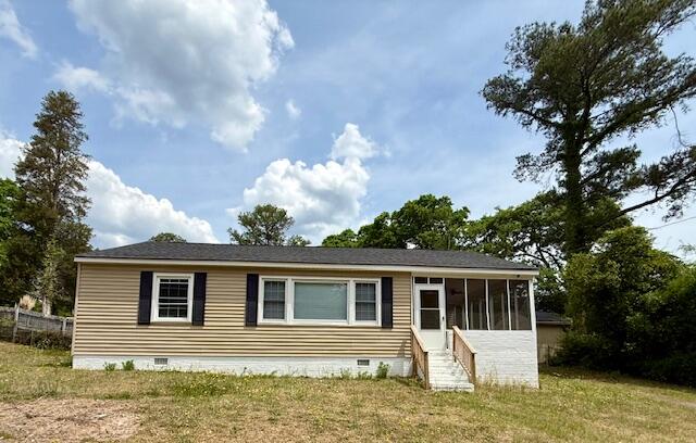 1918 Pine Haven Road Property Photo 2