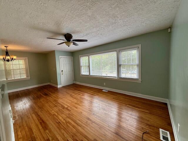 1918 Pine Haven Road Property Photo 6