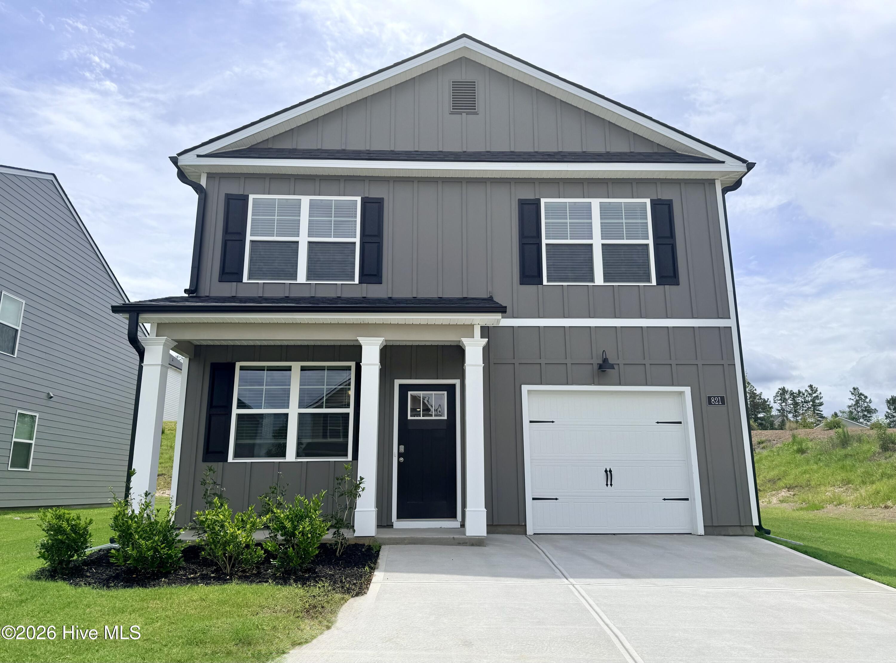 821 Dara Corners Property Photo 1