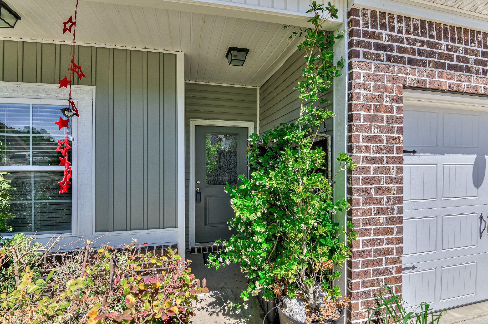 5334 Nikki Way Property Photo 3