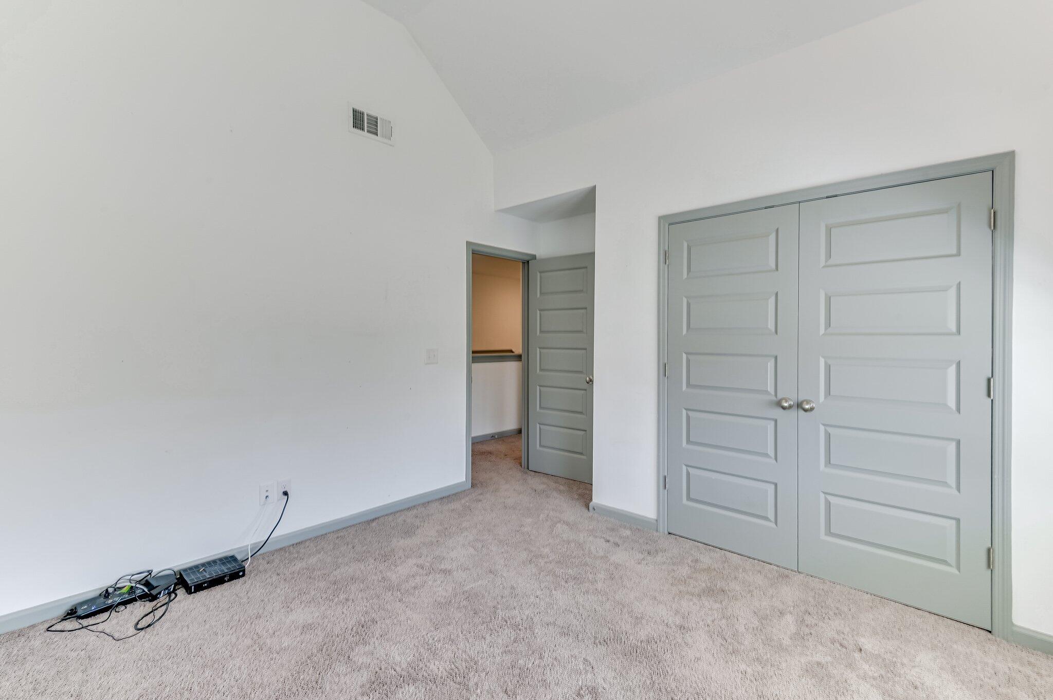 5334 Nikki Way Property Photo 25