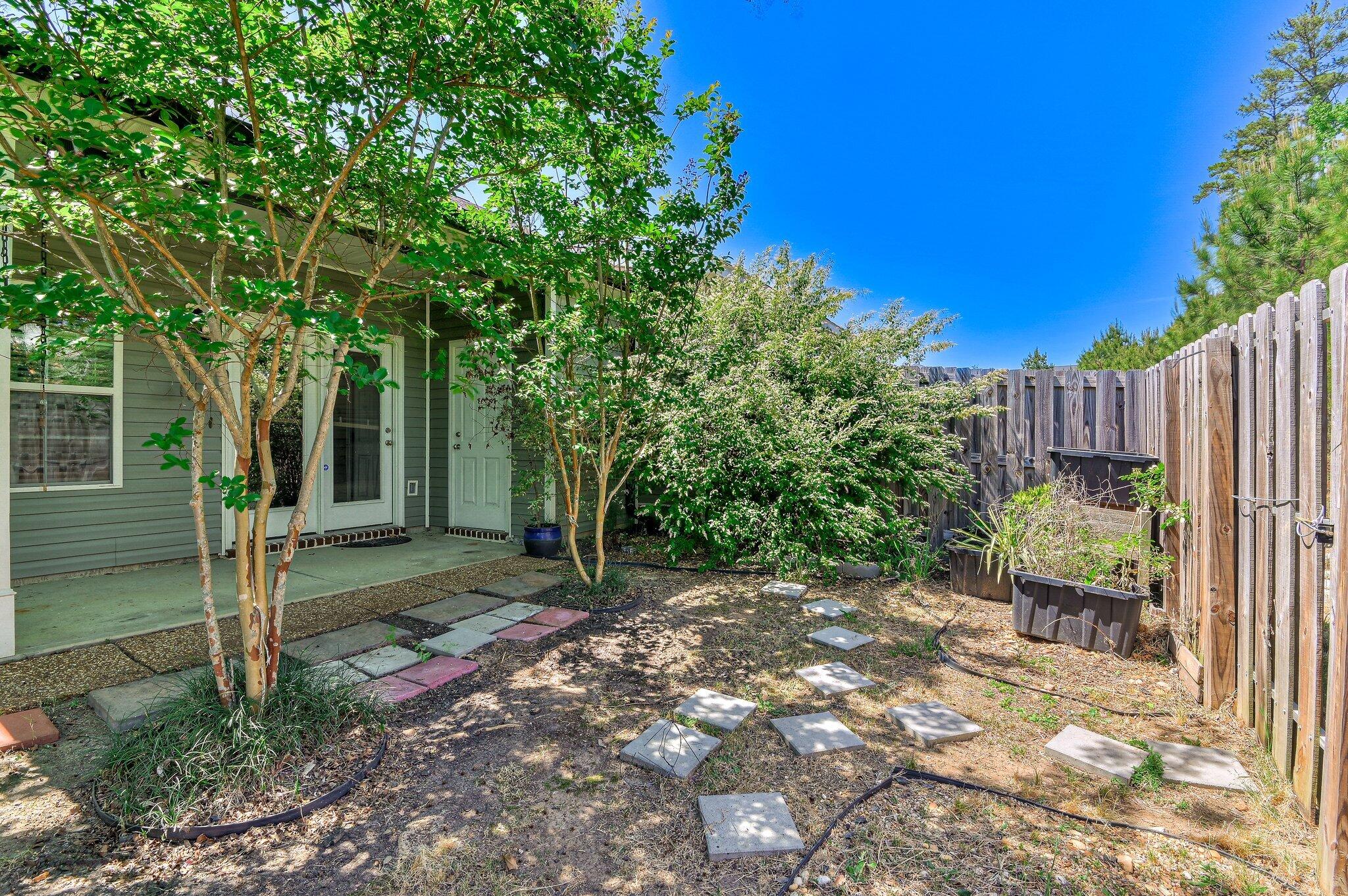 5334 Nikki Way Property Photo 31