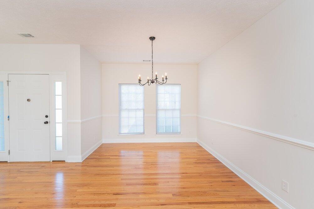 964 R And B Way Property Photo 9