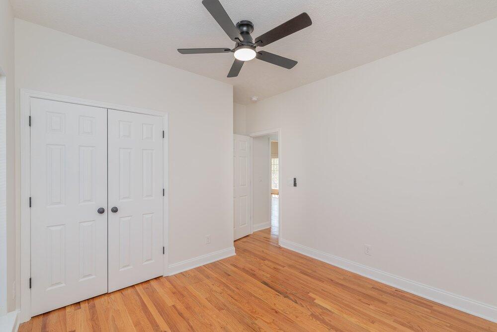 964 R And B Way Property Photo 20