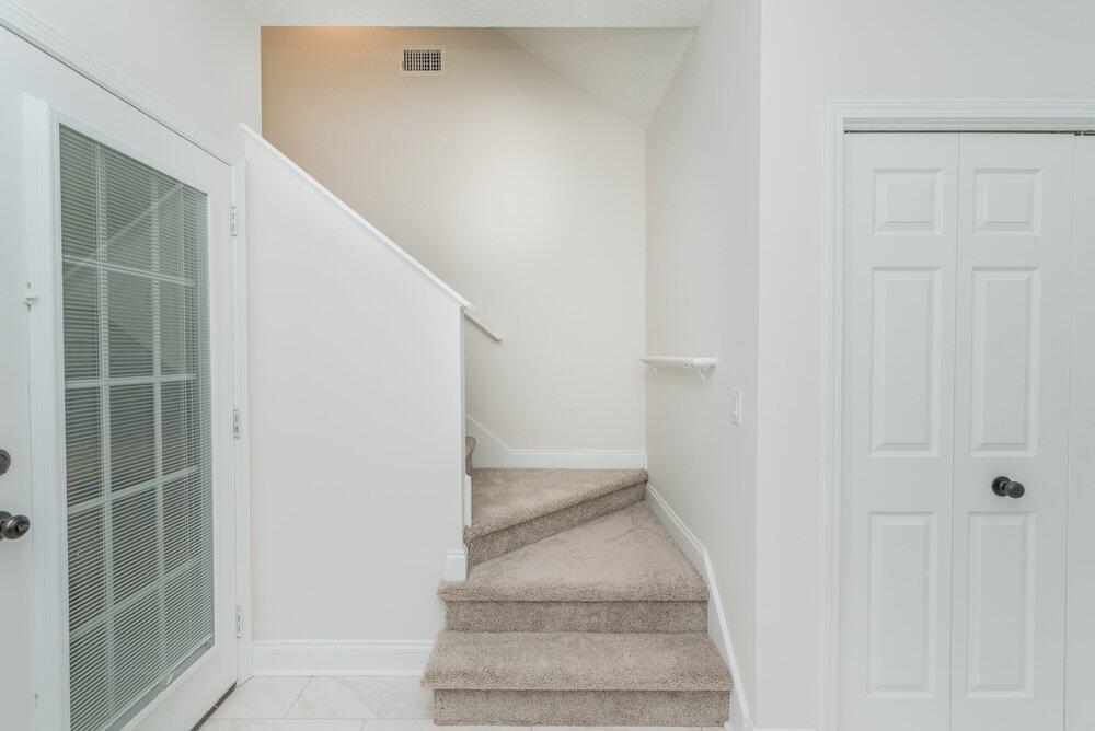 964 R And B Way Property Photo 35