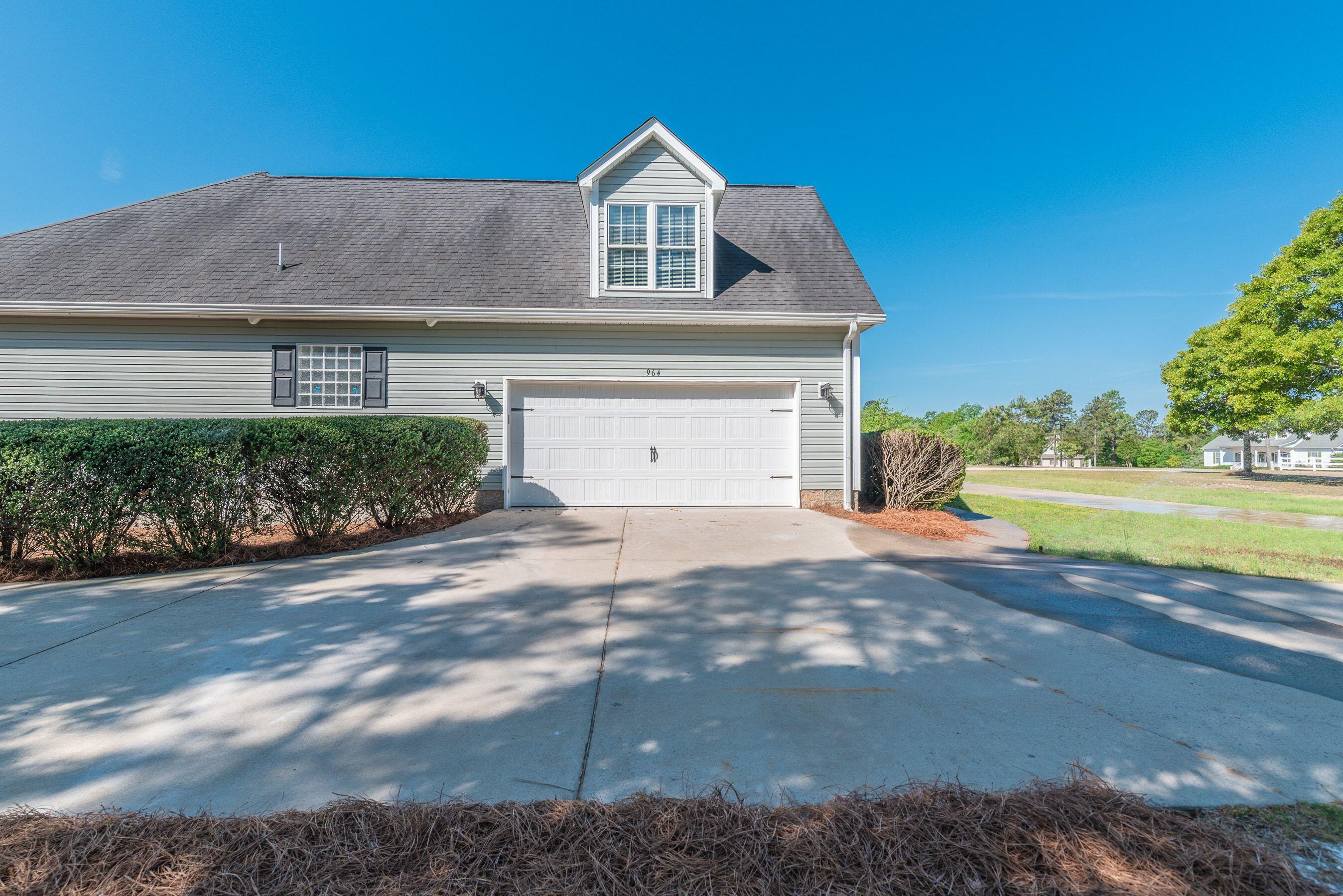 964 R And B Way Property Photo 60