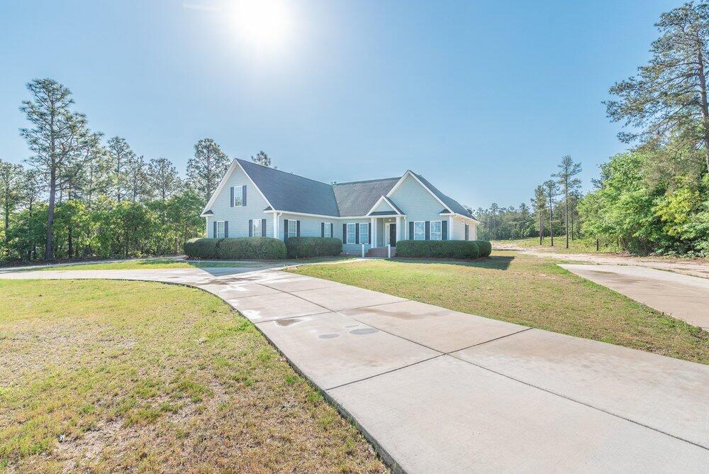964 R And B Way Property Photo 1